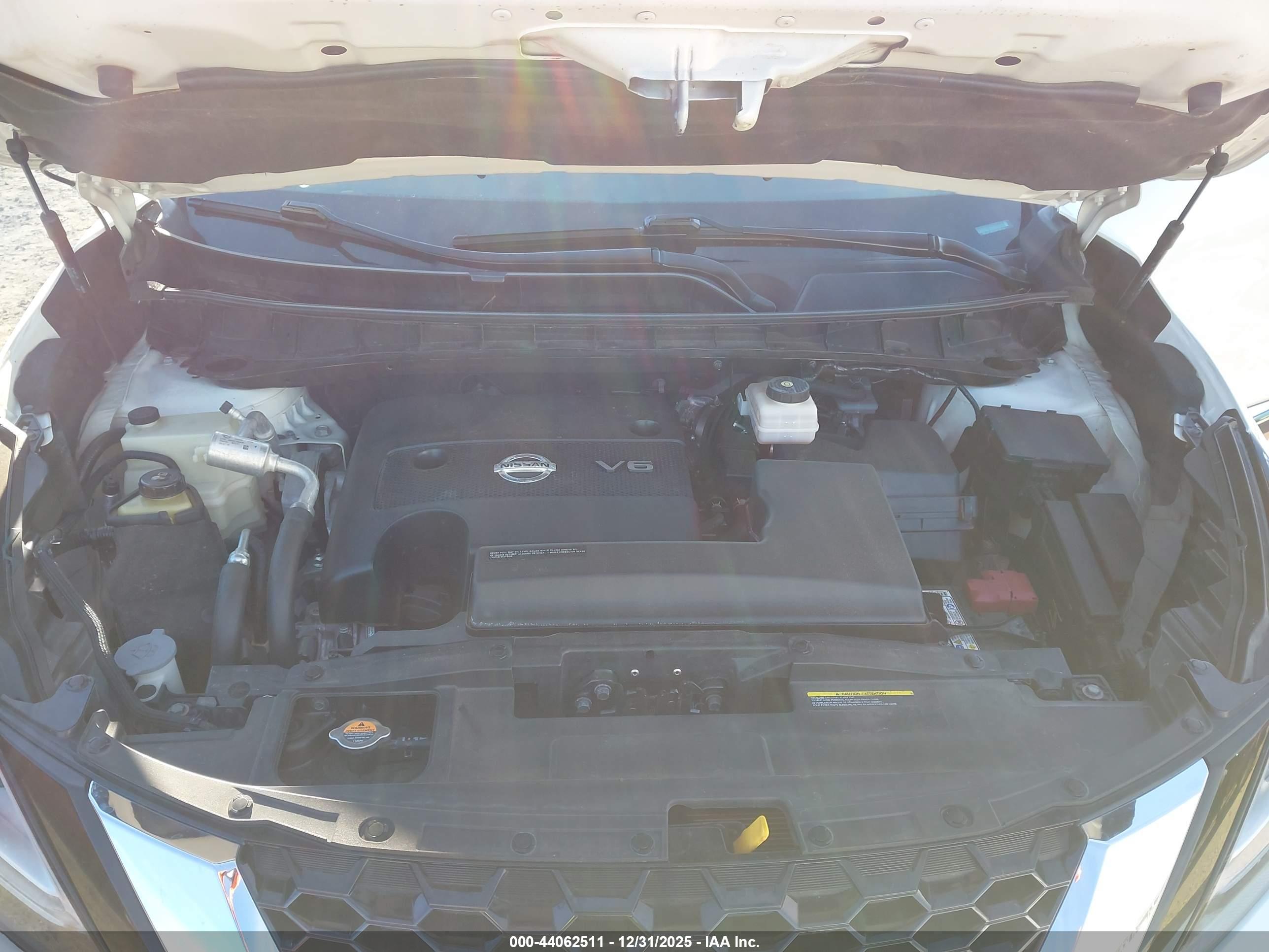 NISSAN MURANO image 10