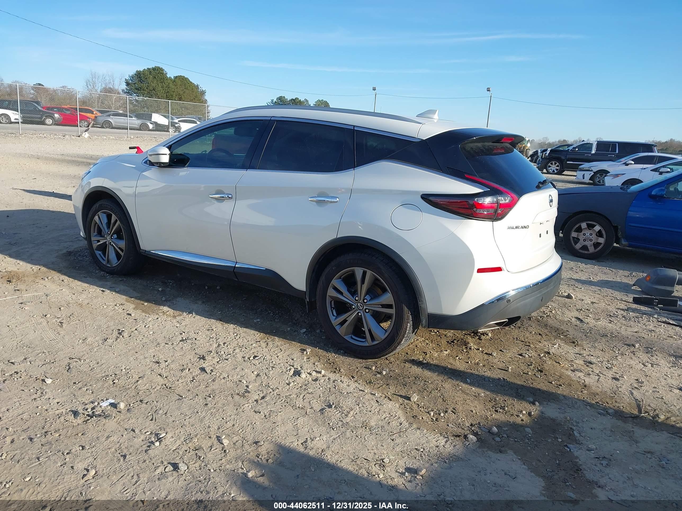 NISSAN MURANO image 3