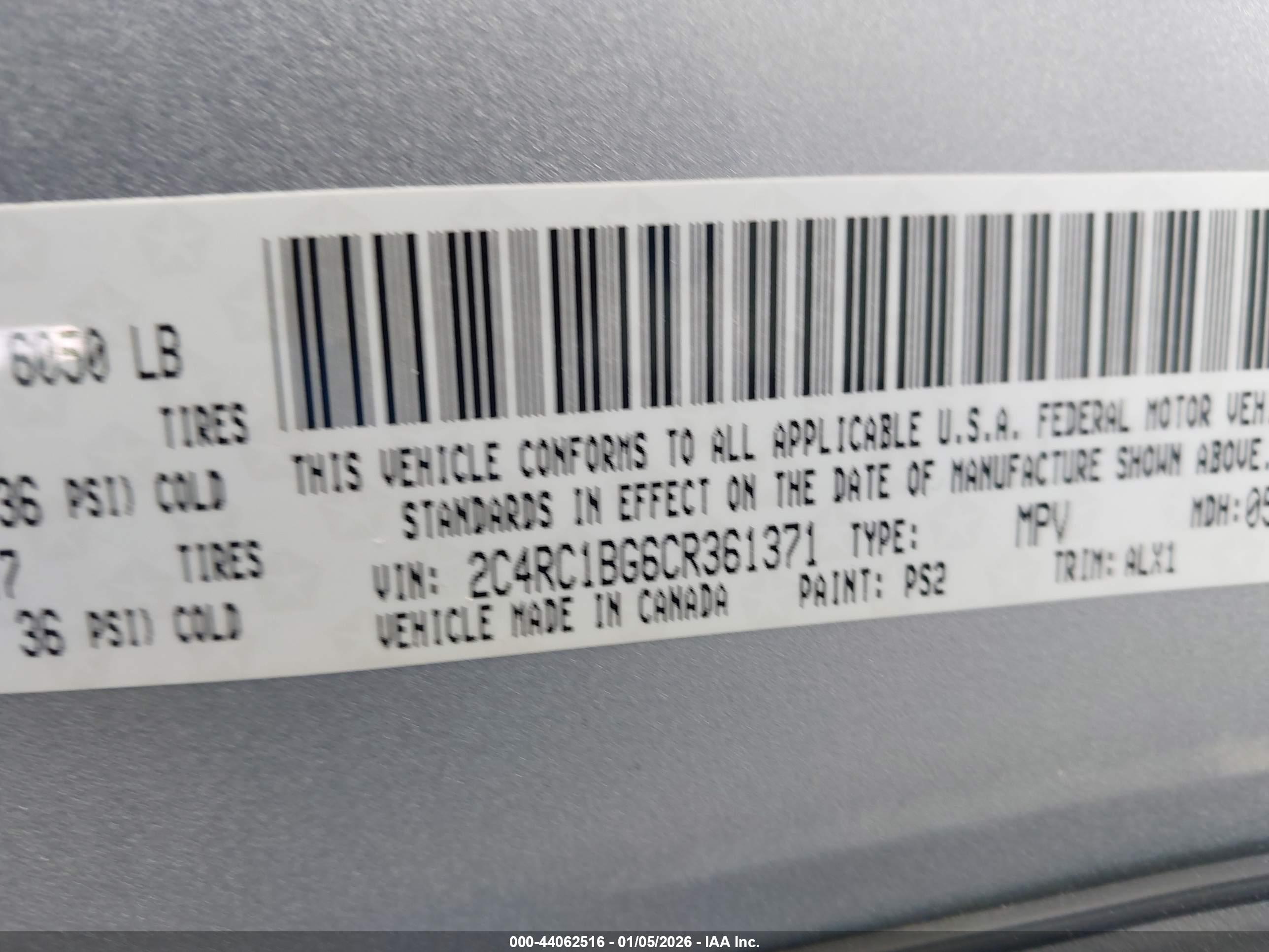 CHRYSLER TOWN image 9