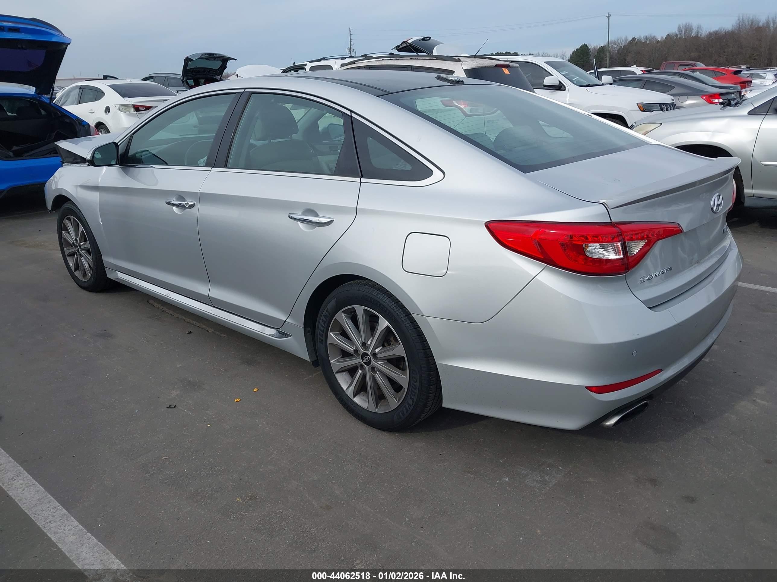 HYUNDAI SONATA image 3