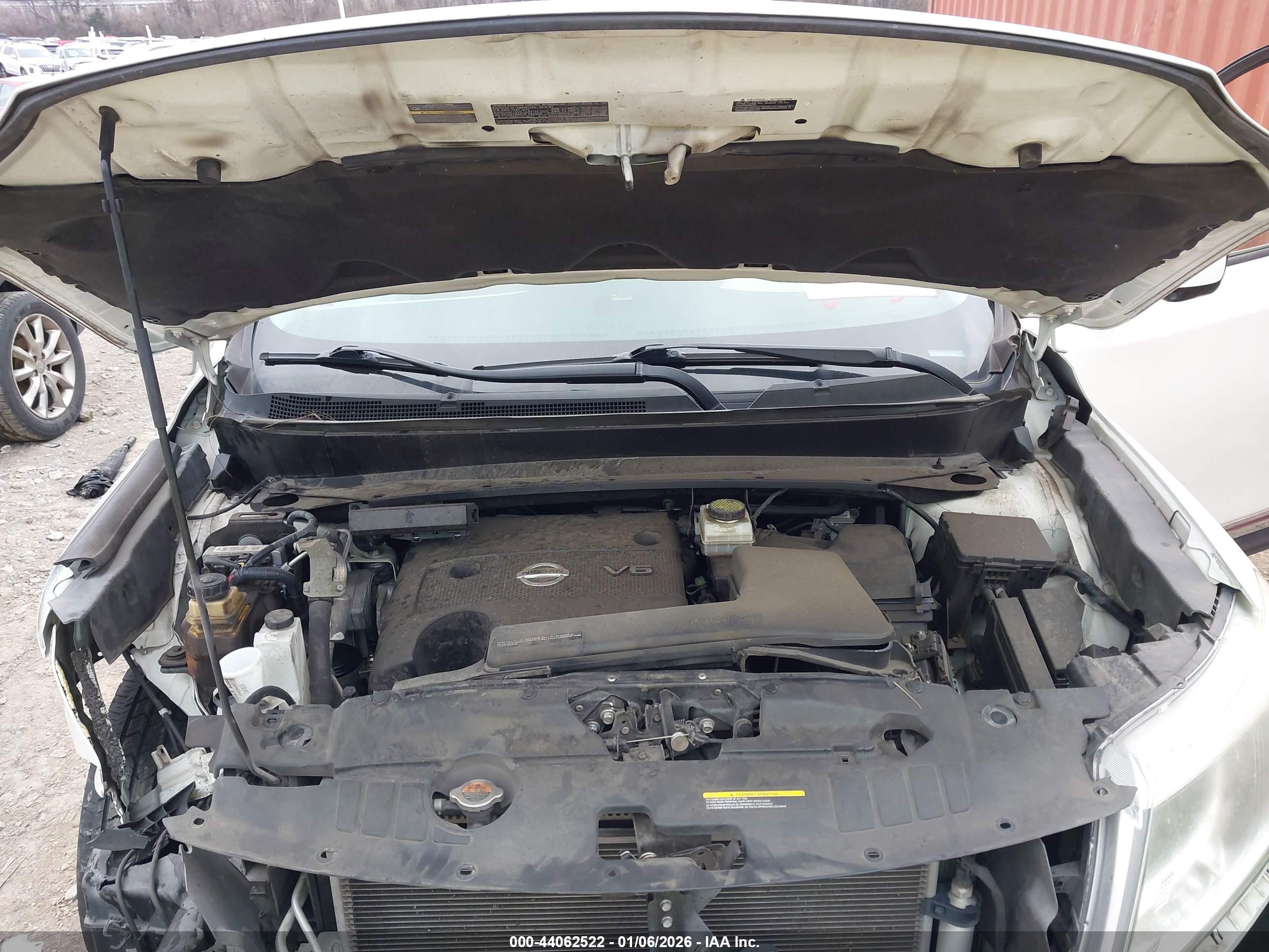 NISSAN PATHFINDER image 10