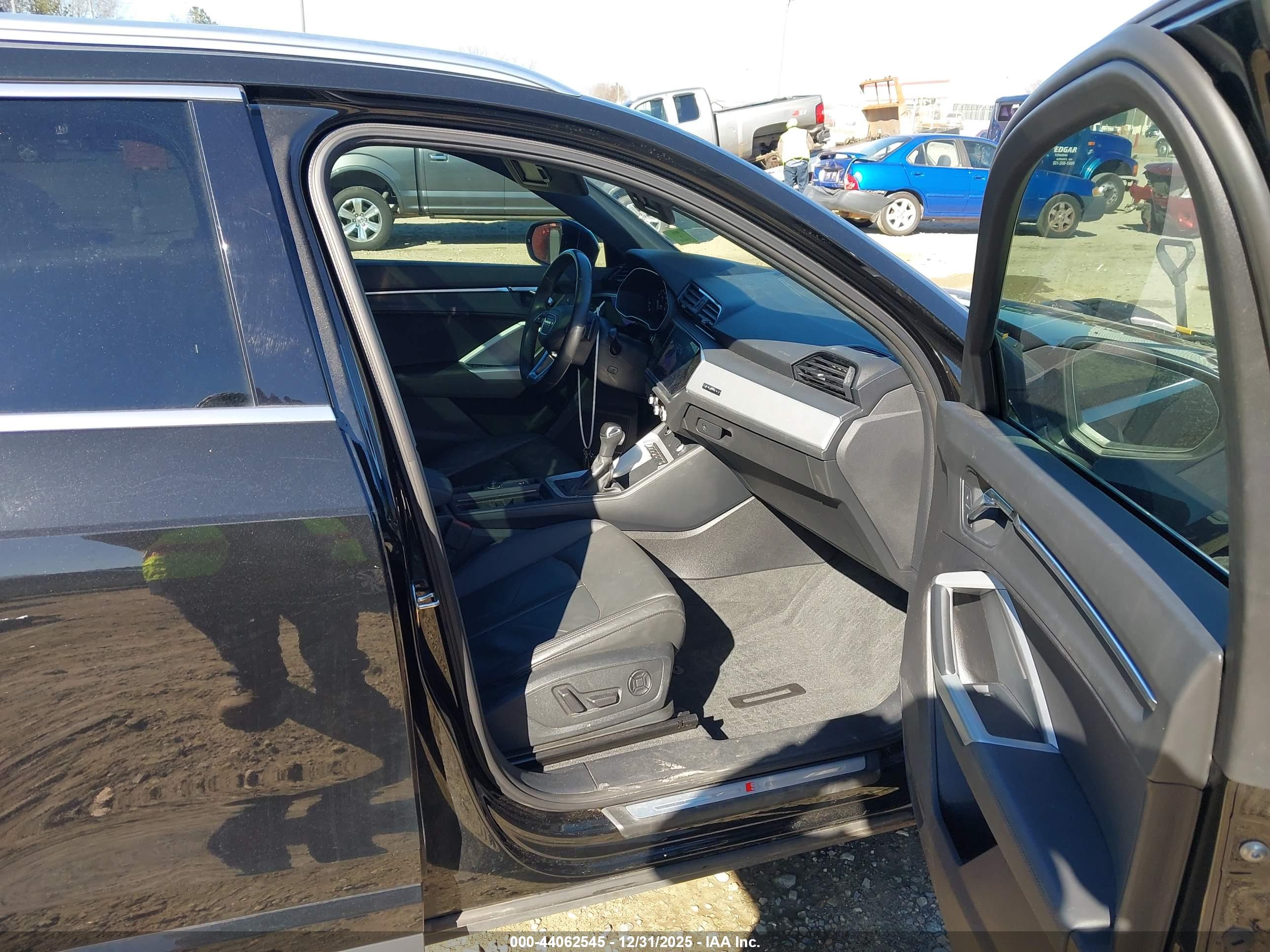 AUDI Q3 image 5