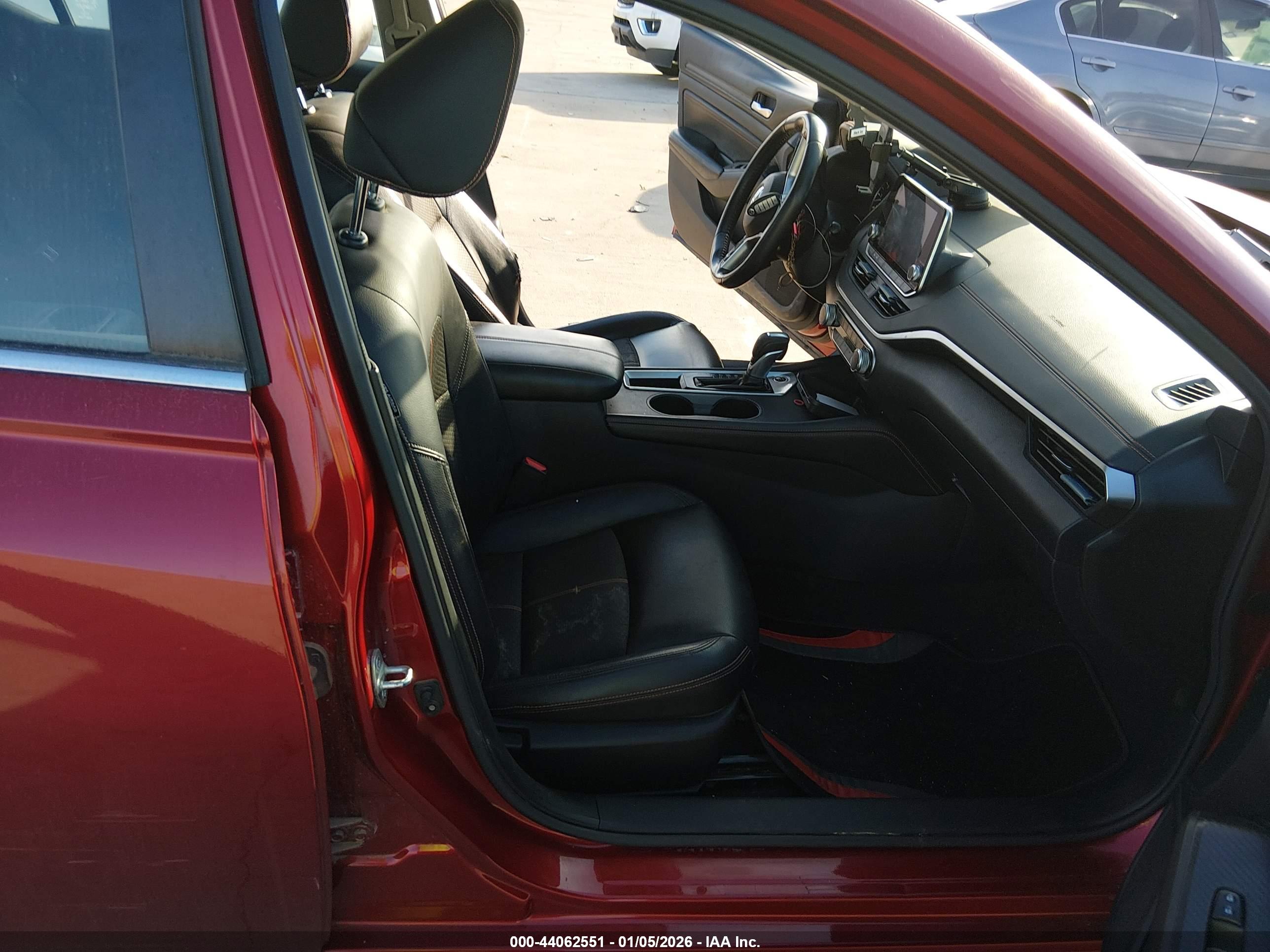 NISSAN ALTIMA image 5
