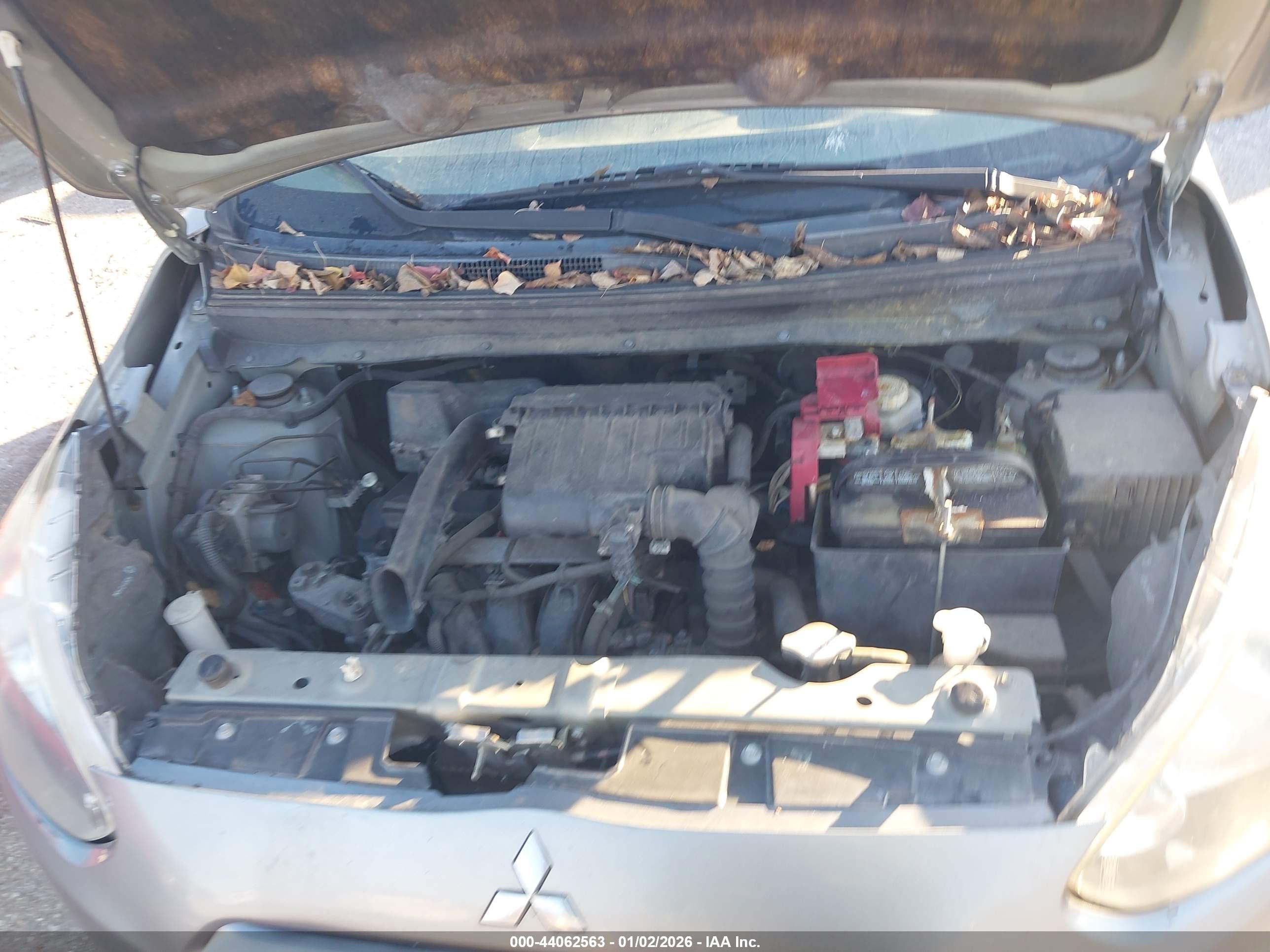 MITSUBISHI MIRAGE image 10