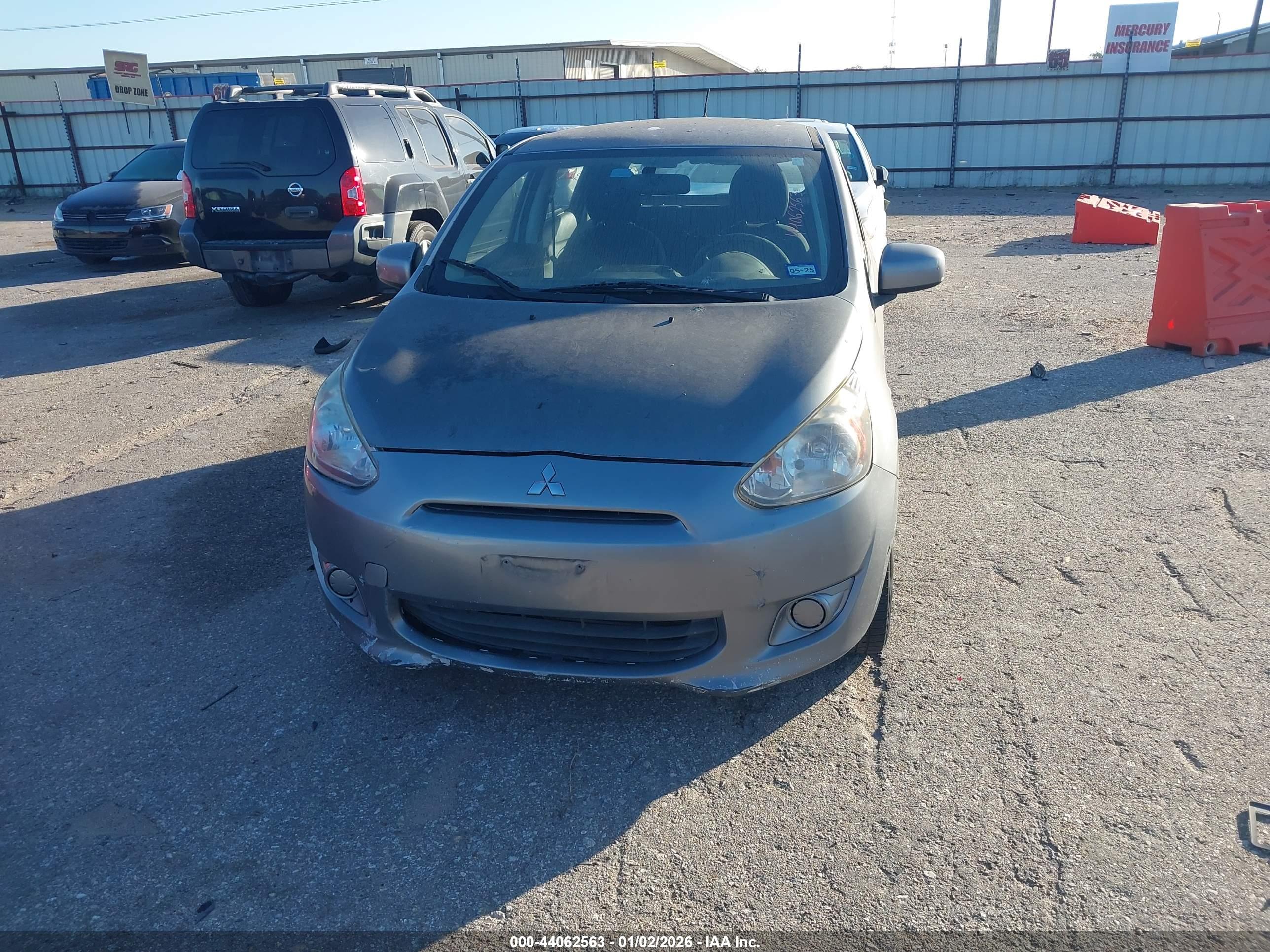 MITSUBISHI MIRAGE image 6