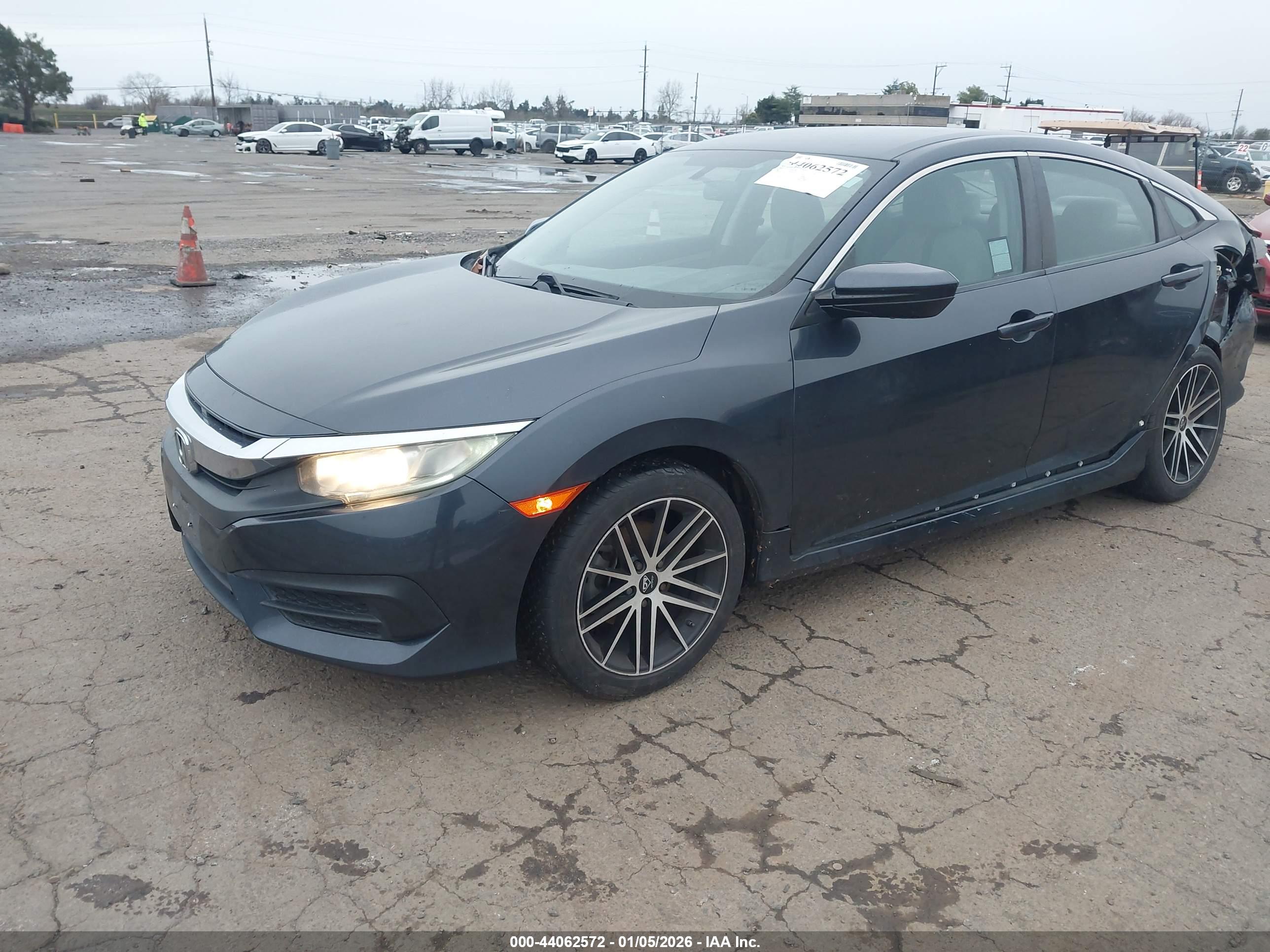 HONDA CIVIC image 2