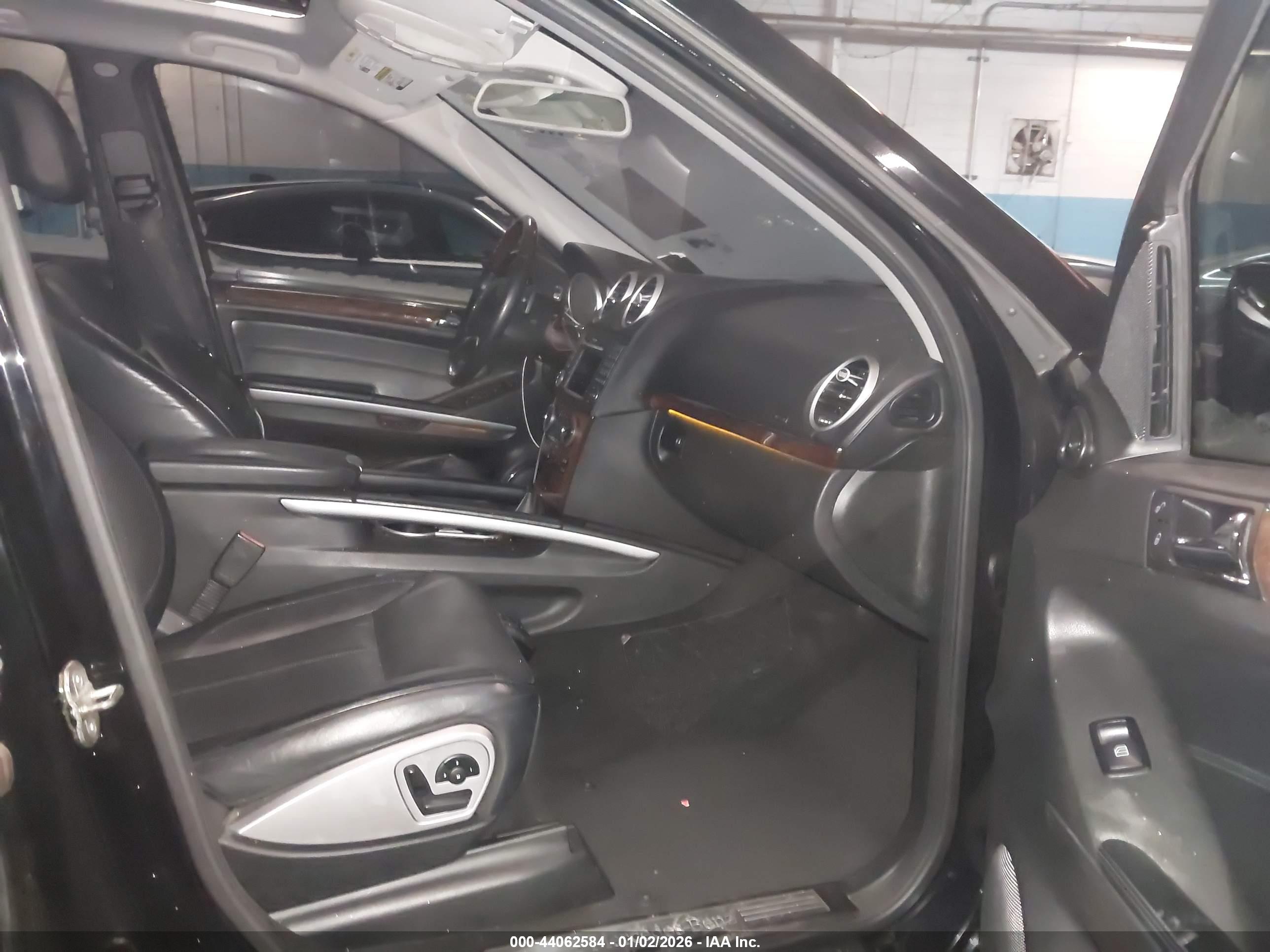 MERCEDES-BENZ GL image 5