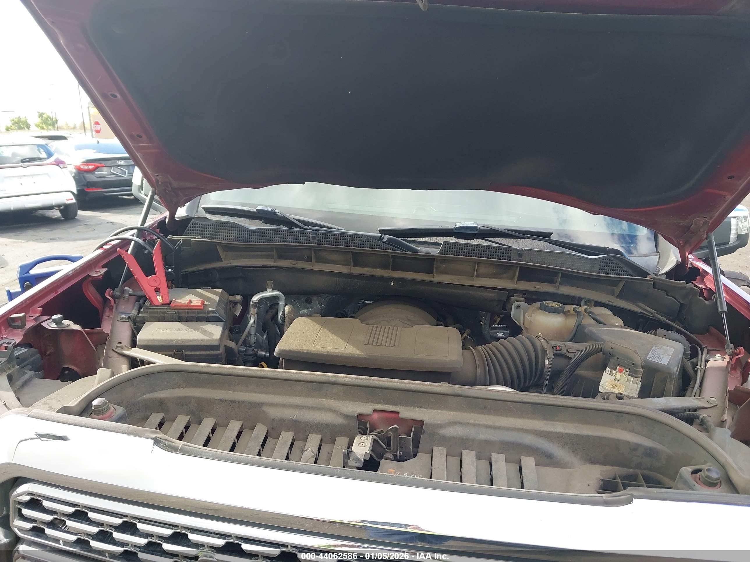 GMC SIERRA image 10