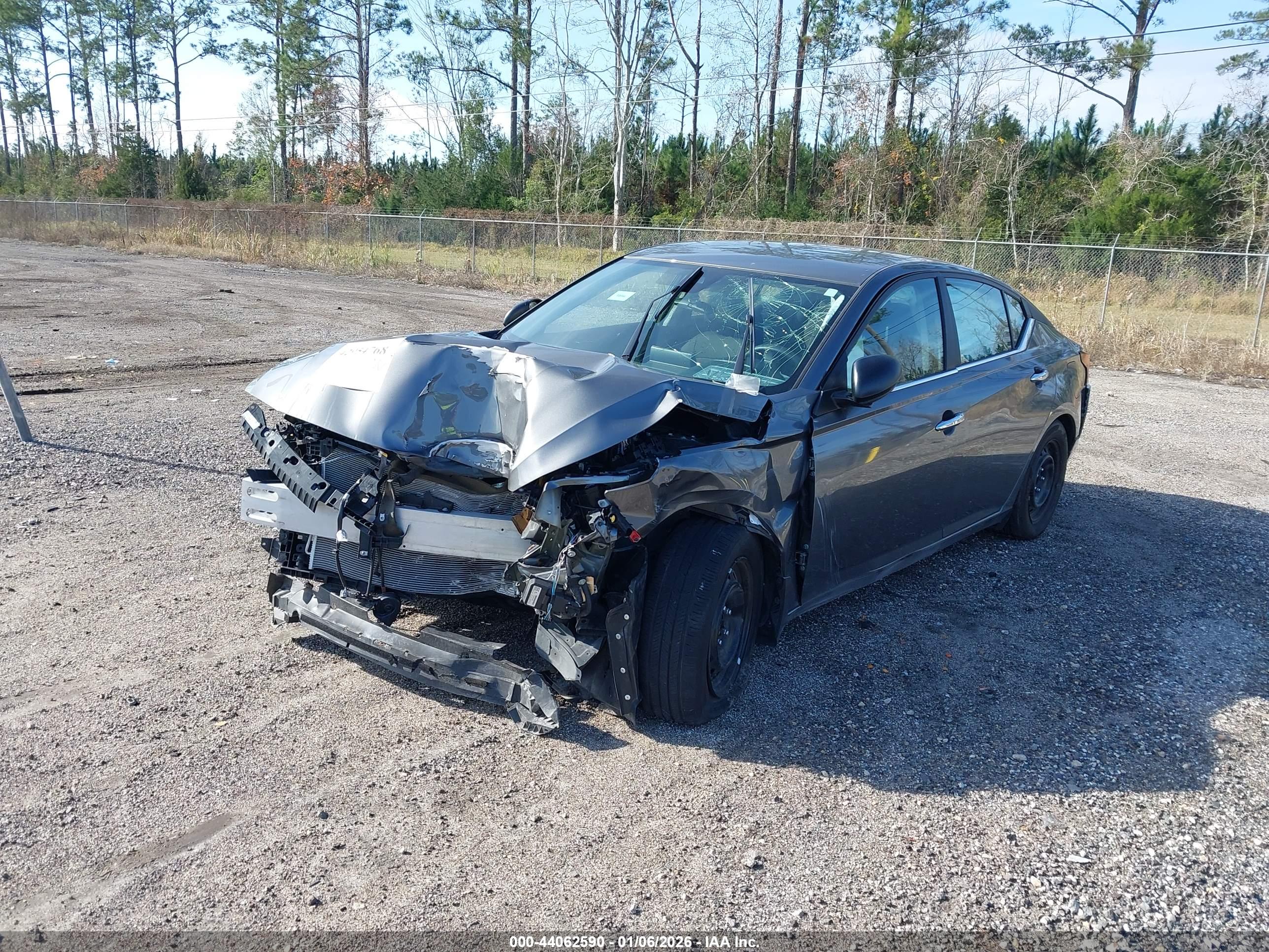 NISSAN ALTIMA image 2