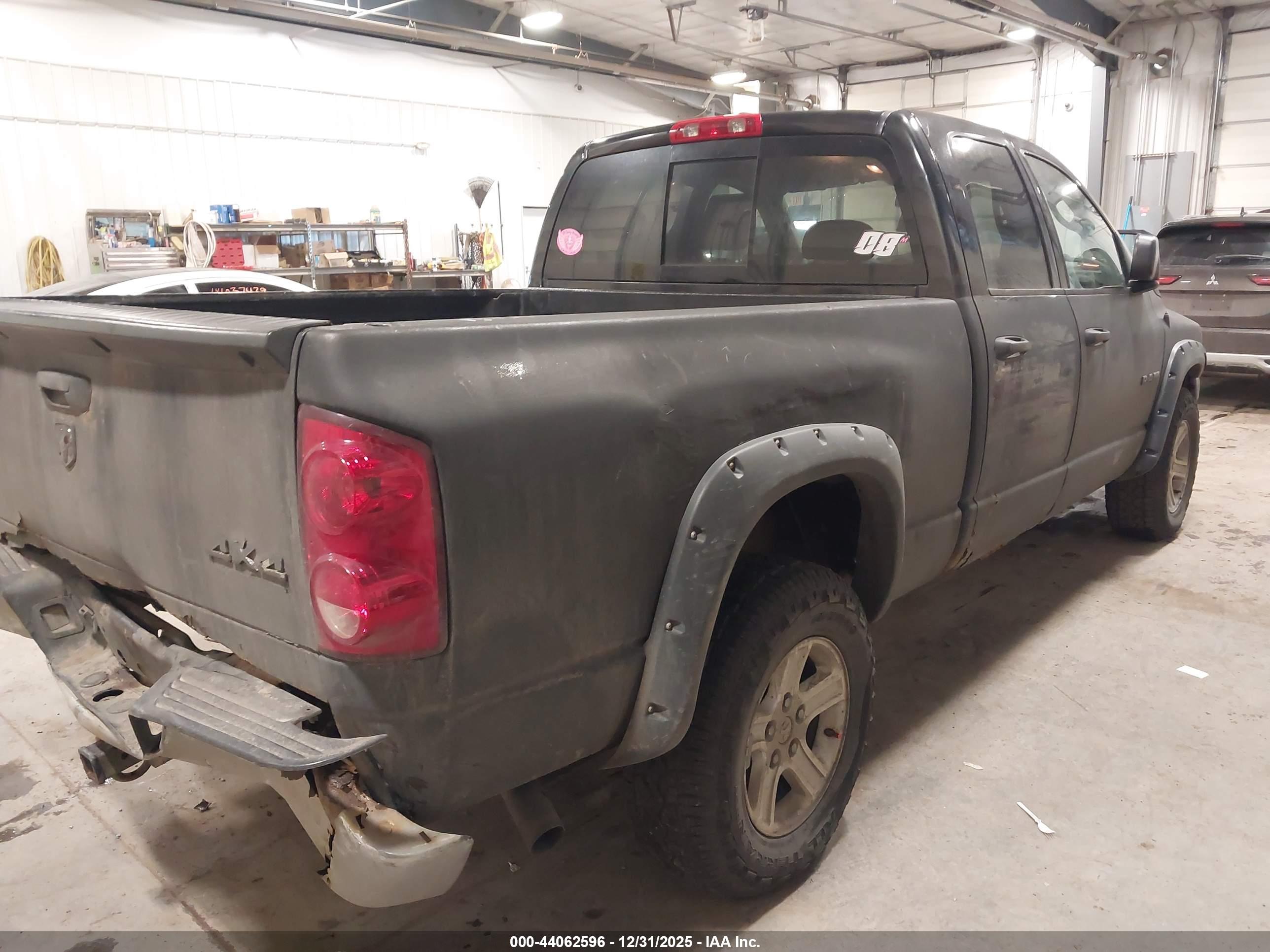 DODGE RAM image 4