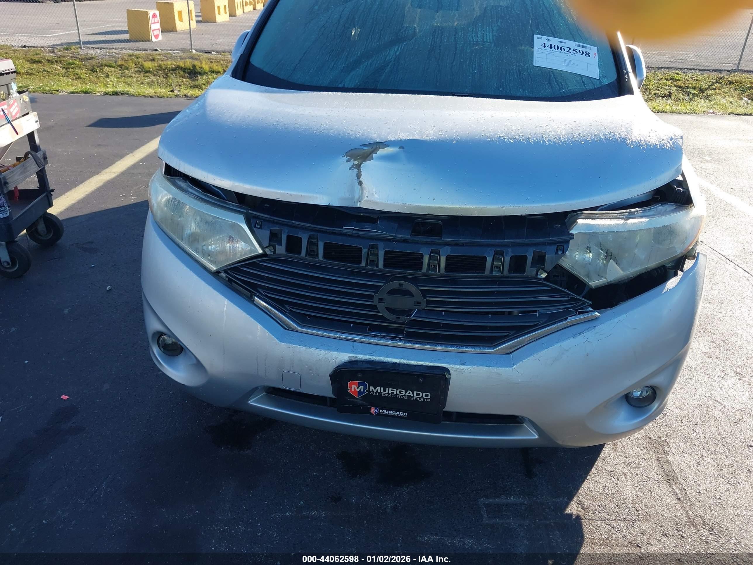 NISSAN QUEST image 6
