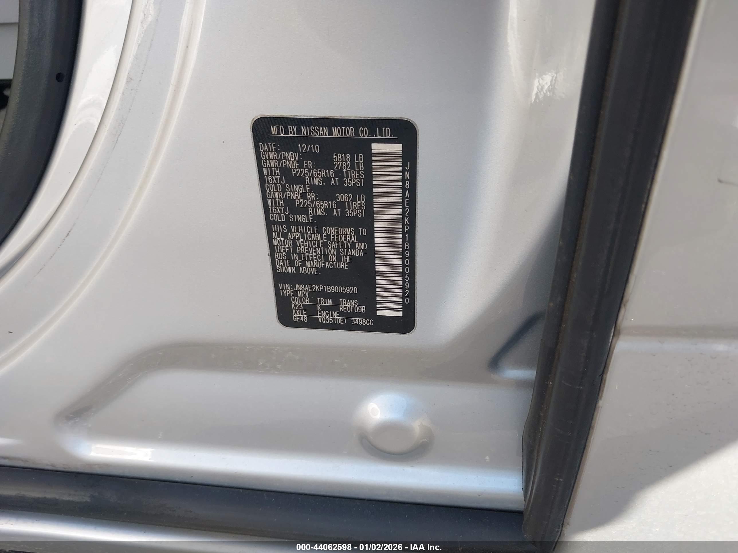 NISSAN QUEST image 9