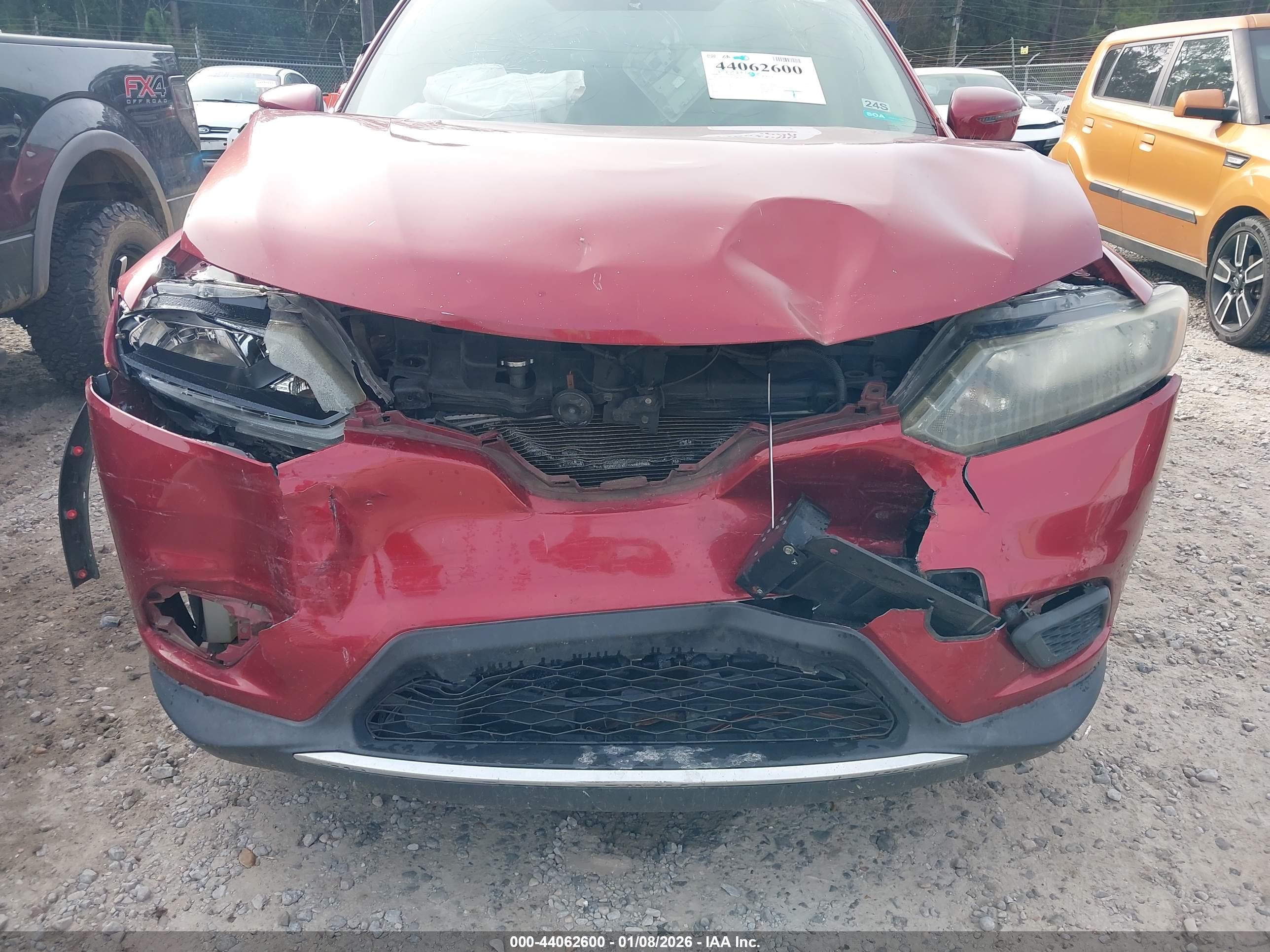 NISSAN ROGUE image 6