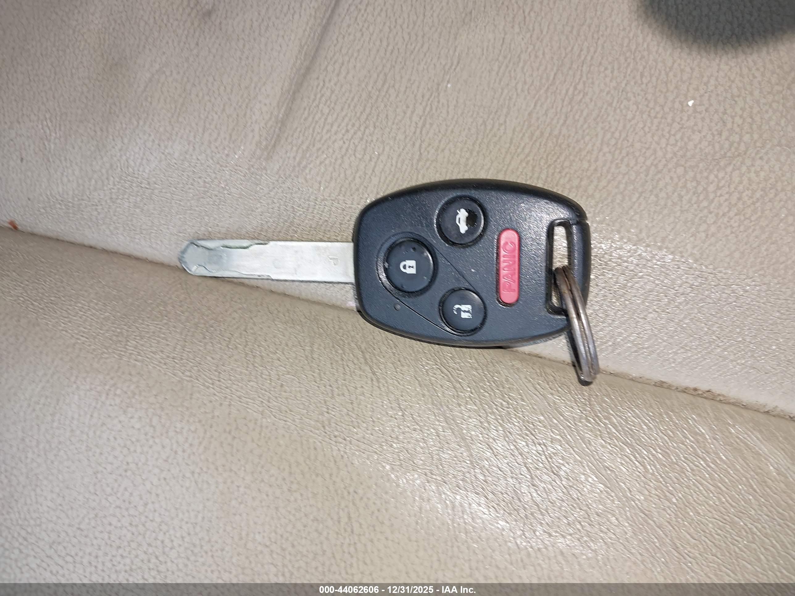 HONDA ACCORD image 11