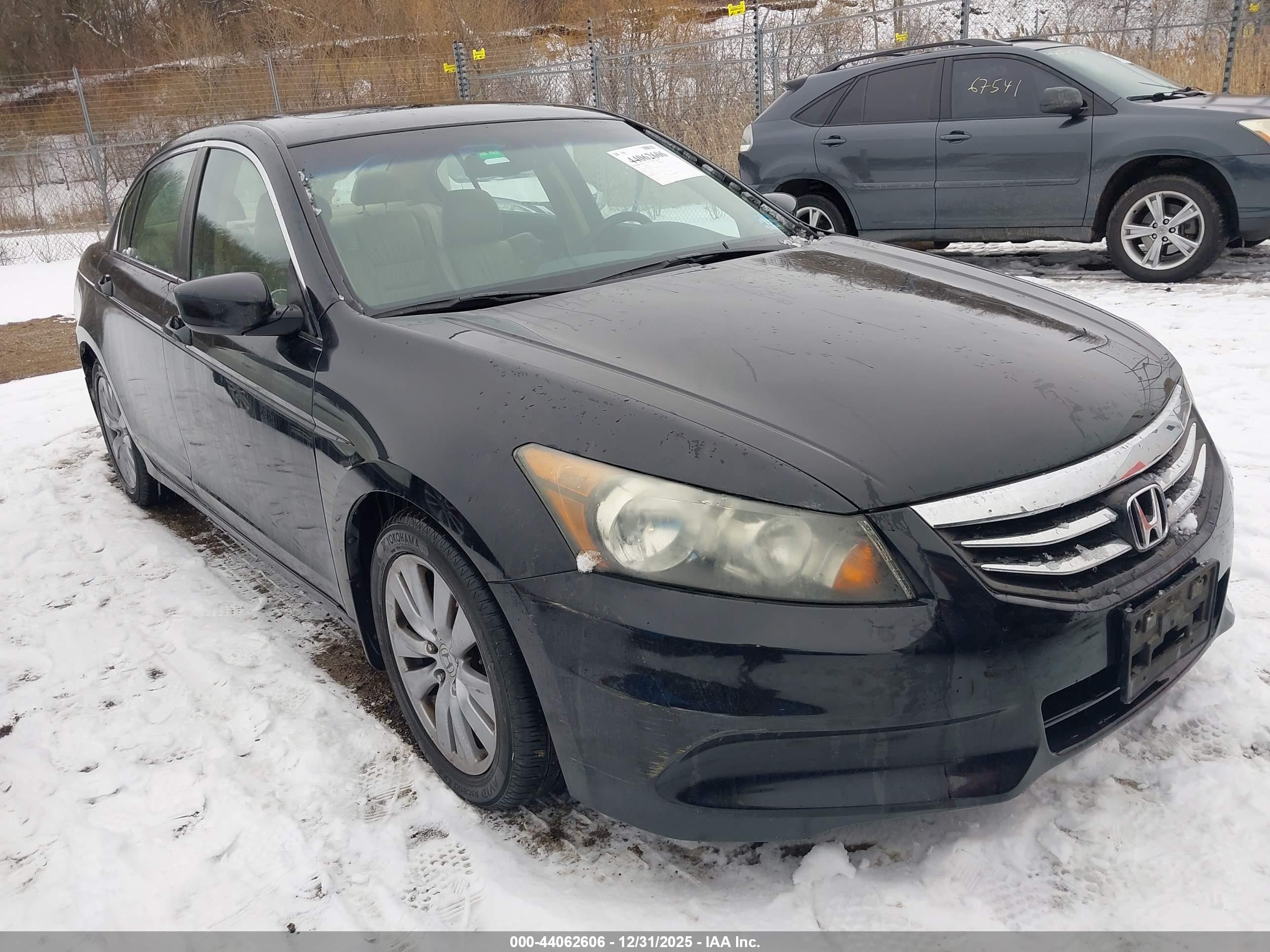HONDA ACCORD image 6