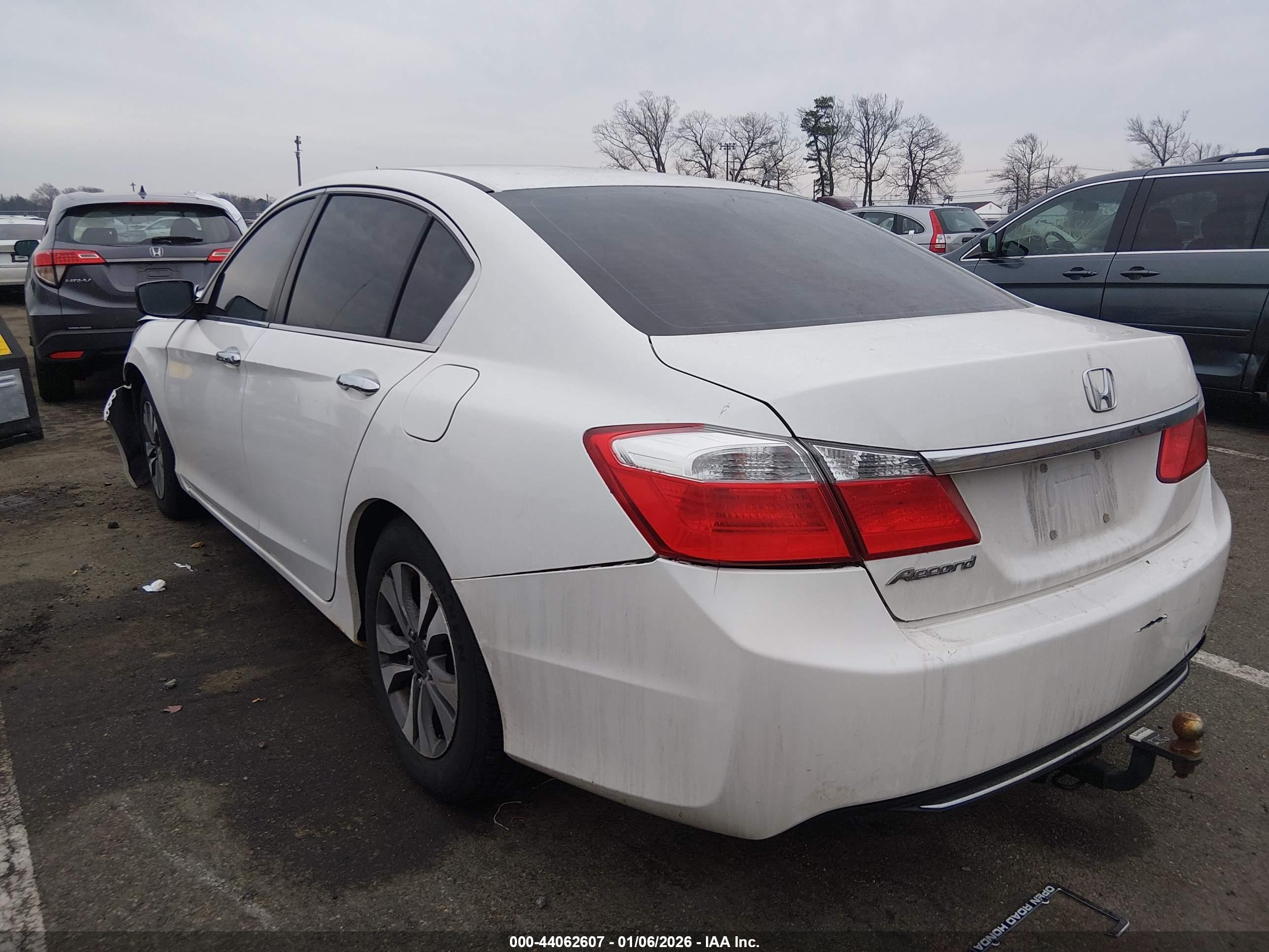 HONDA ACCORD image 3