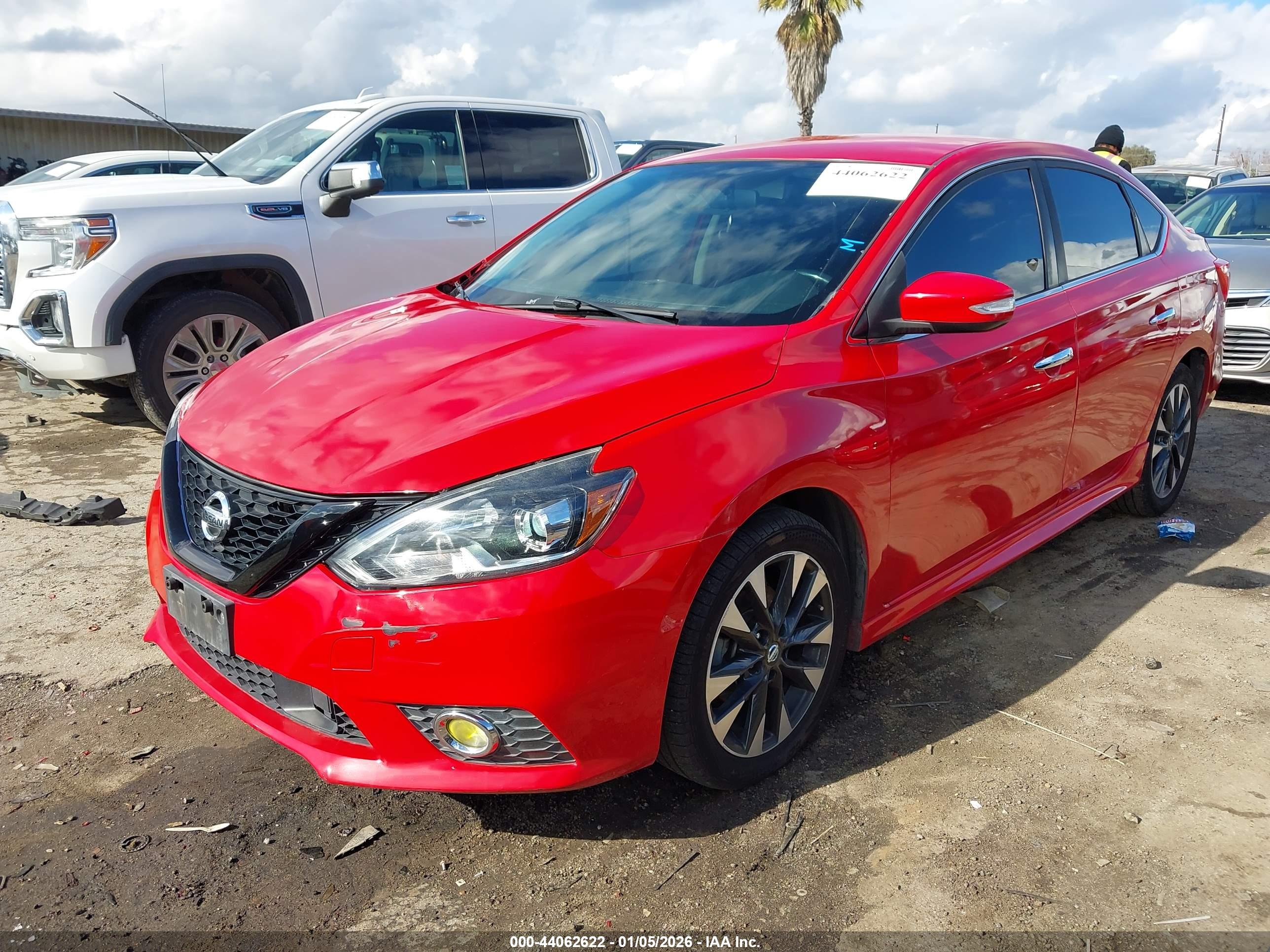 NISSAN SENTRA image 2