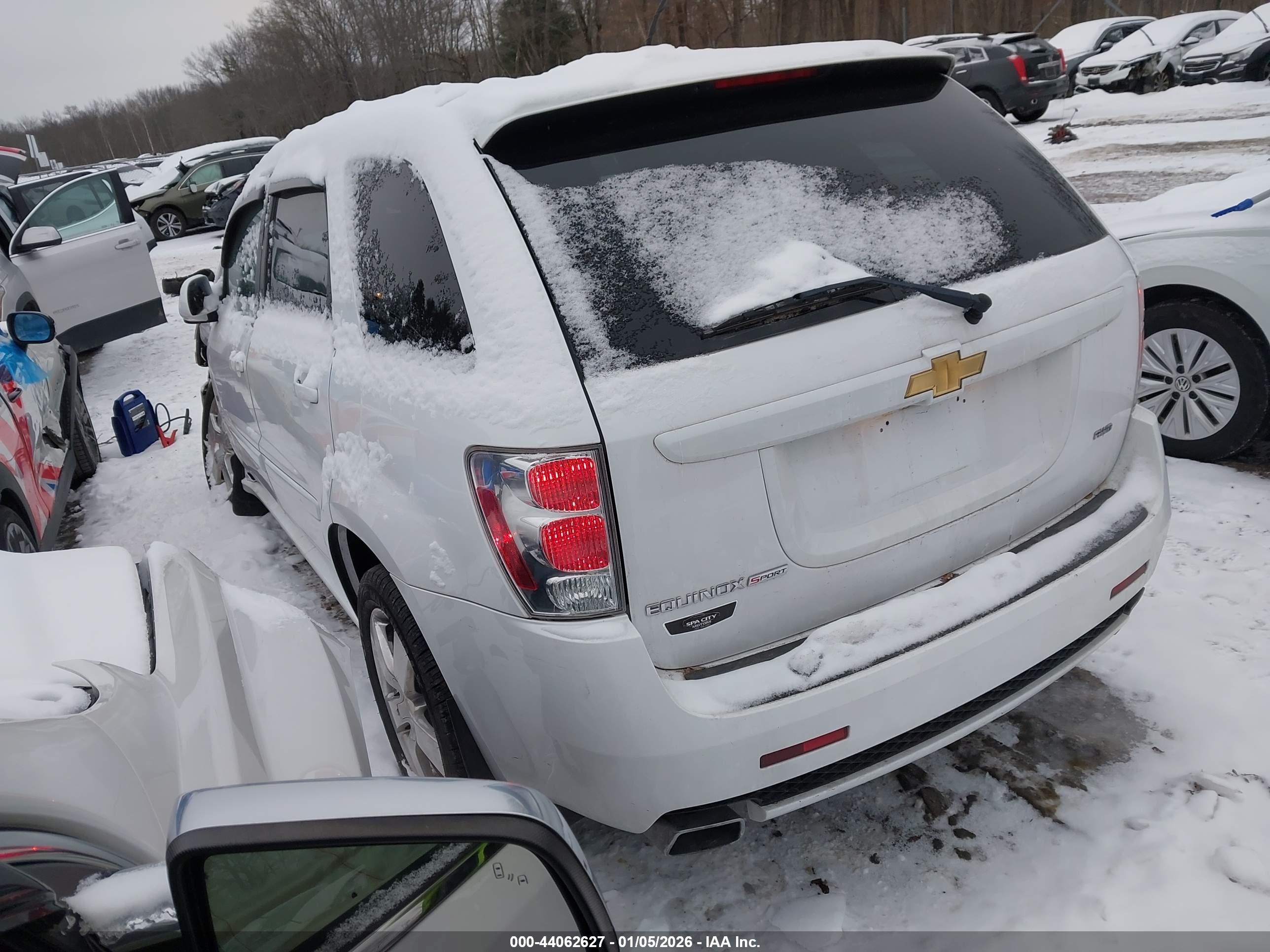 CHEVROLET EQUINOX image 3