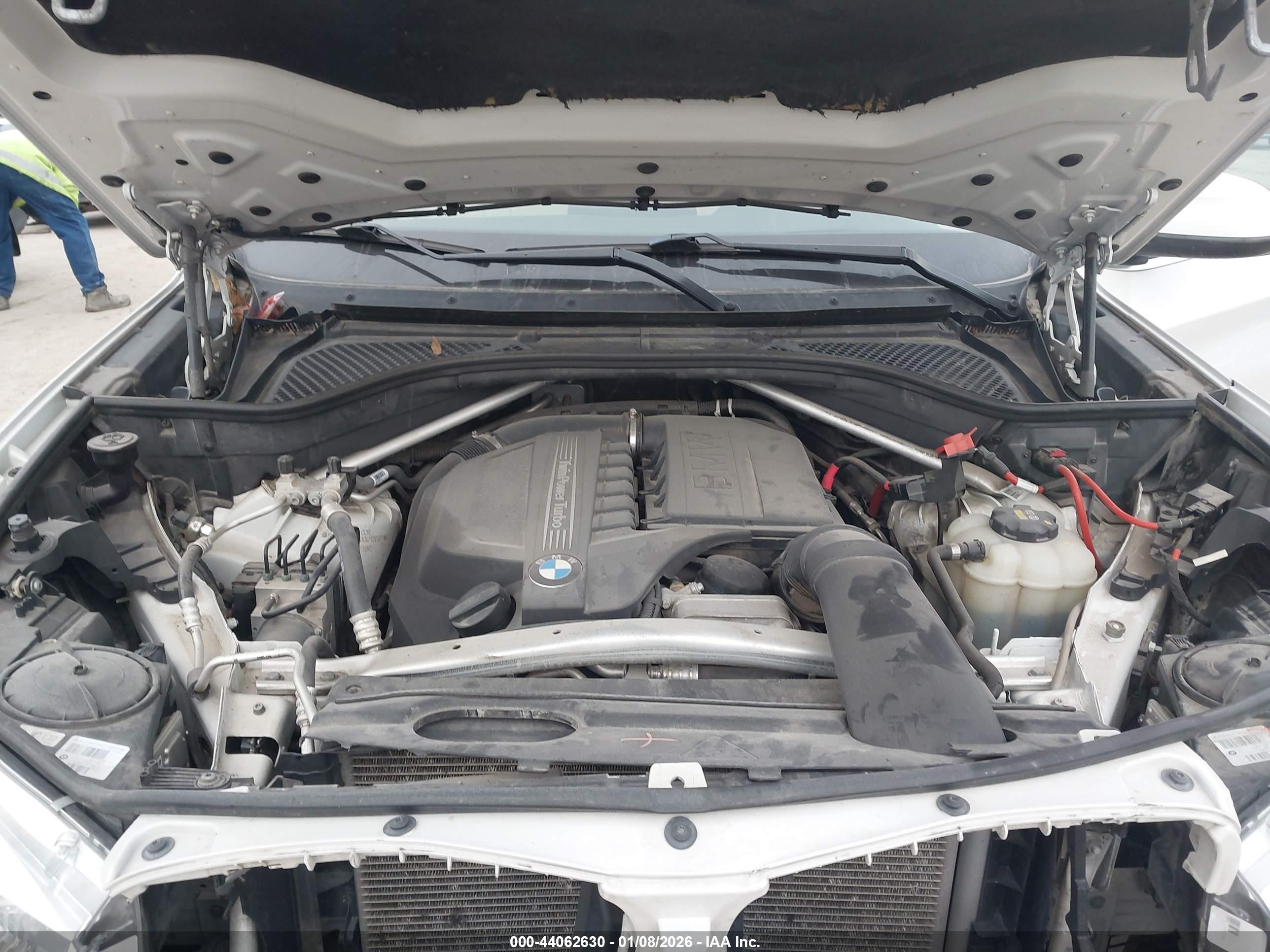 BMW X5 image 10