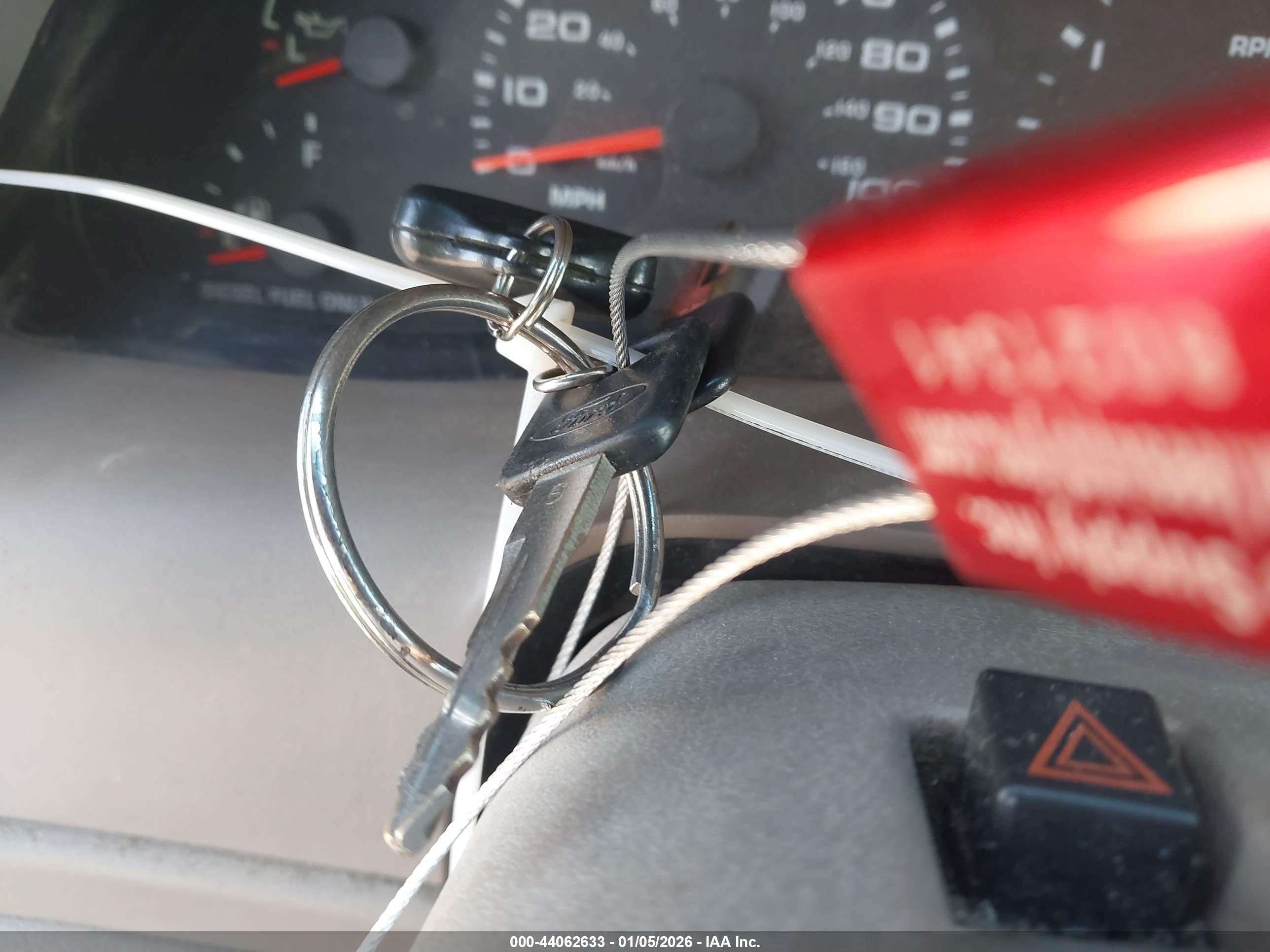 FORD F-350 image 11