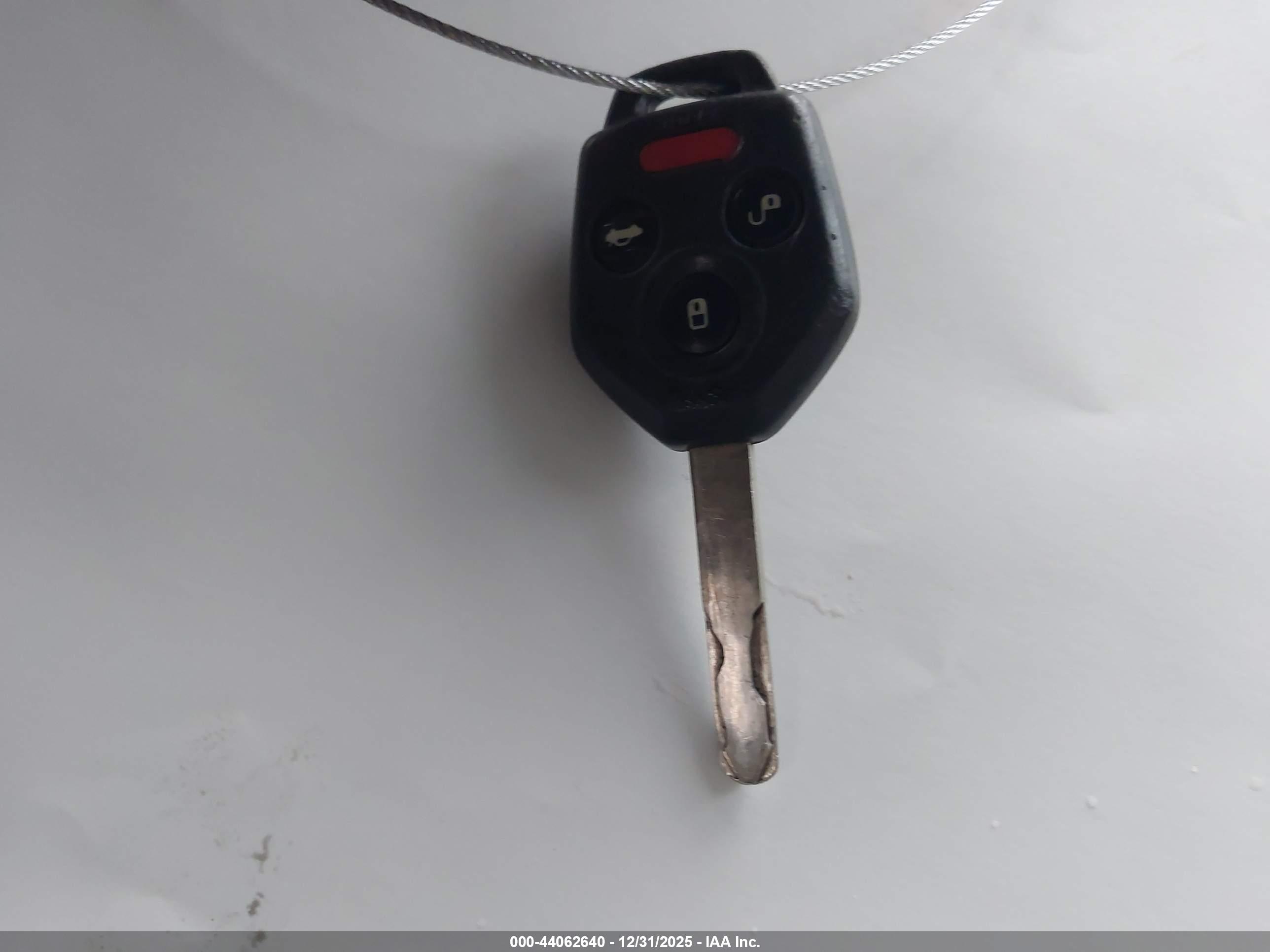 SUBARU OUTBACK image 11