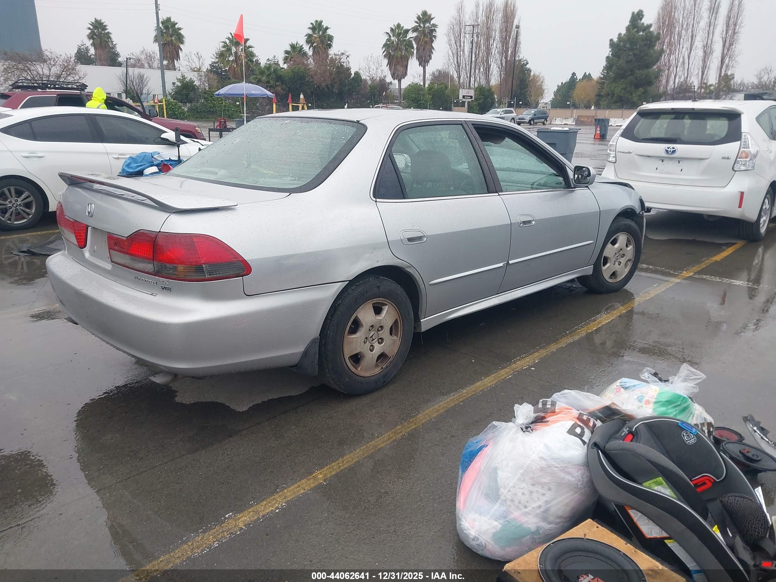 HONDA ACCORD image 4