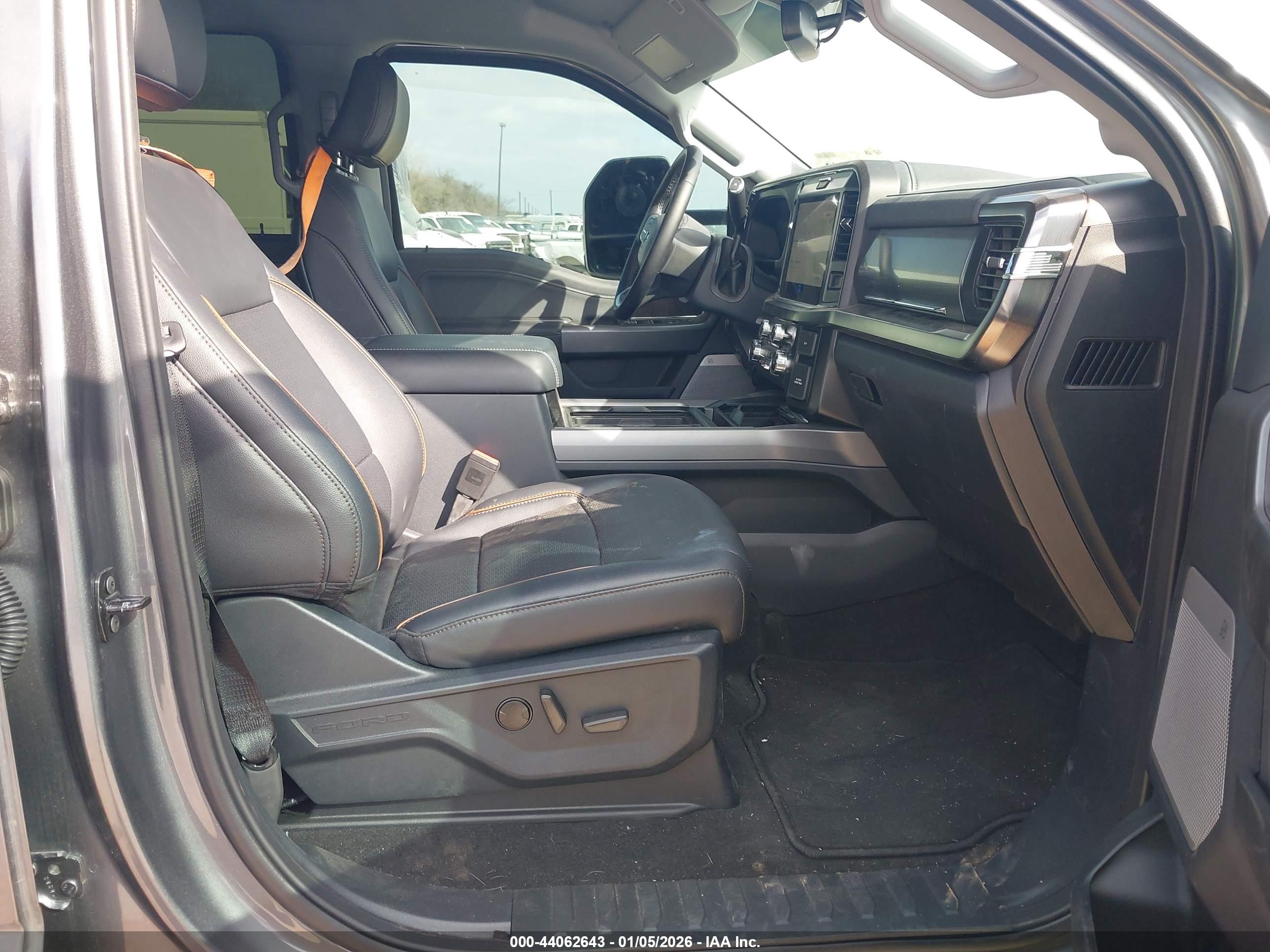 FORD F-250 image 5