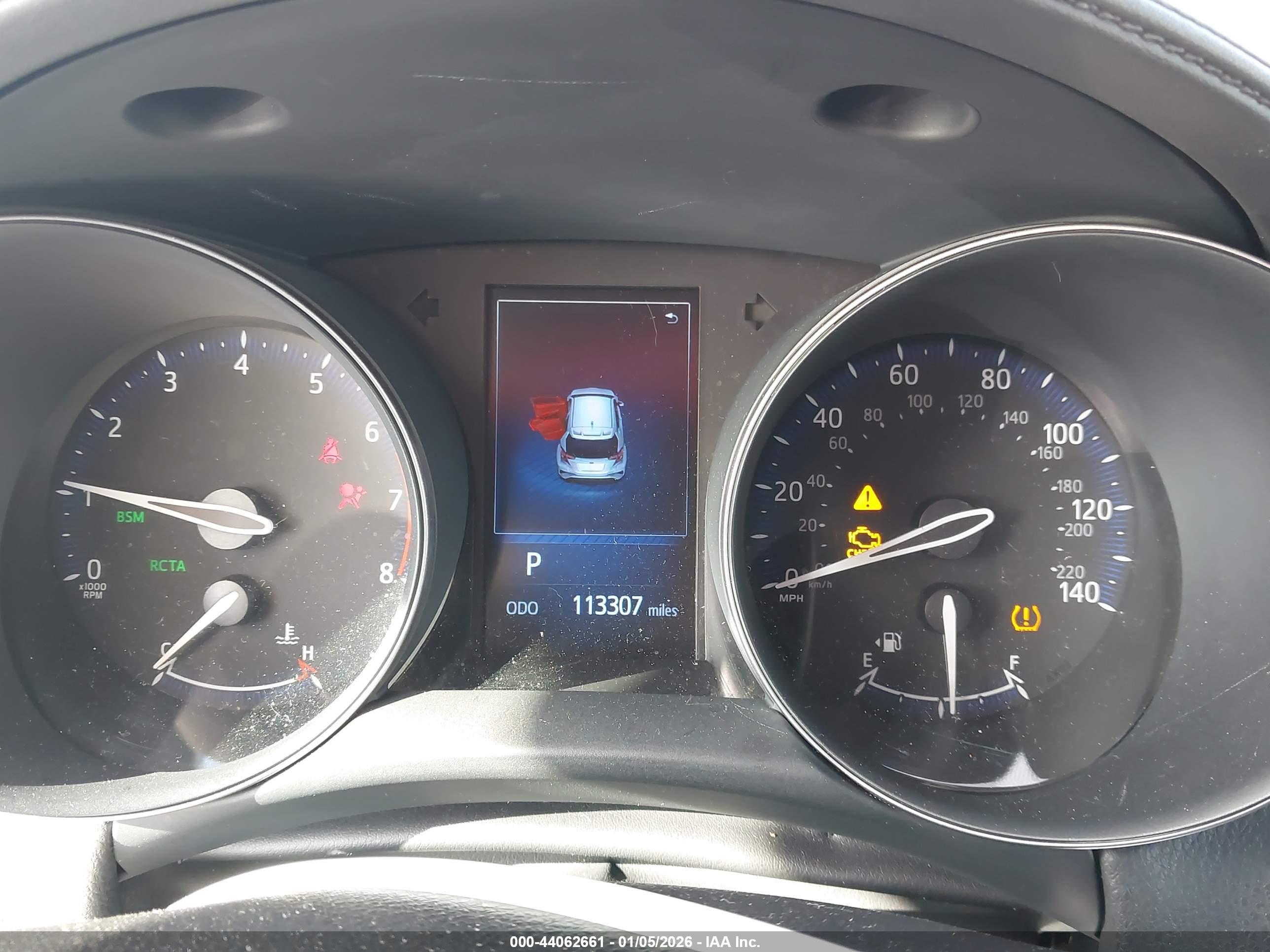 TOYOTA C-HR image 7