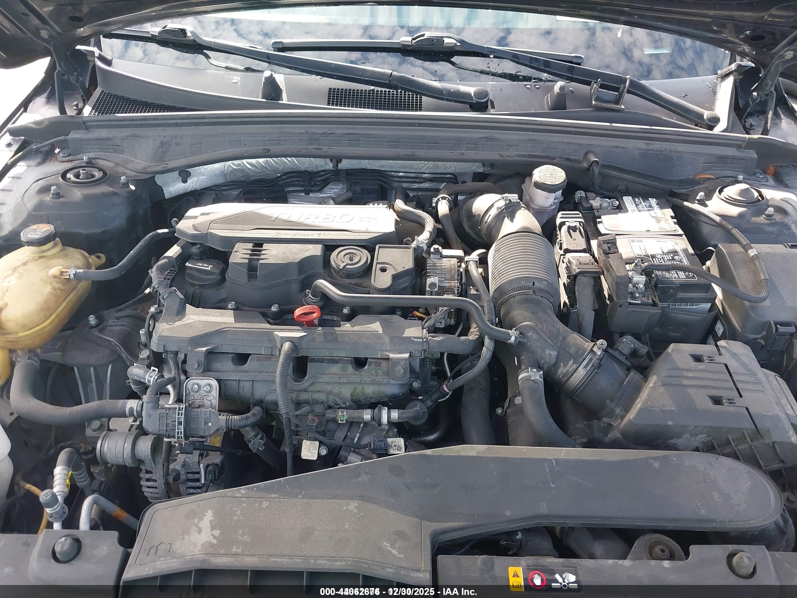KIA K5 image 10