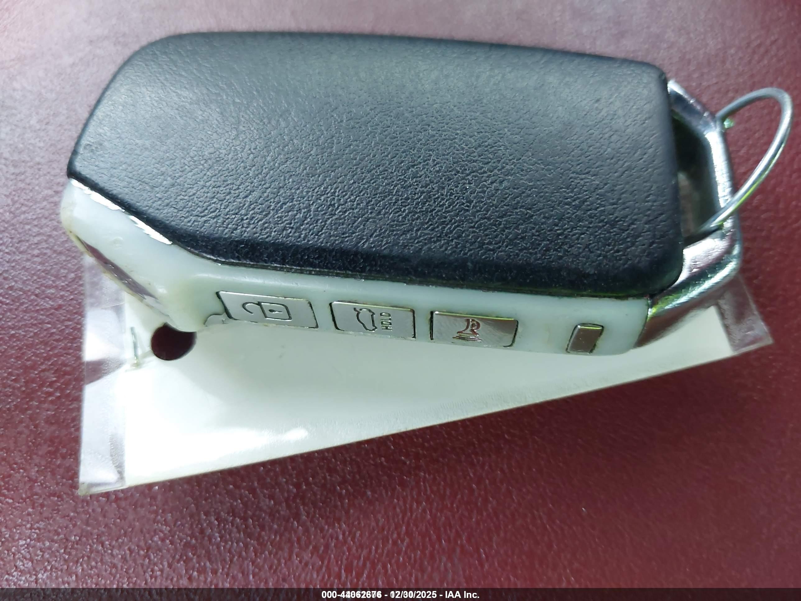 KIA K5 image 11
