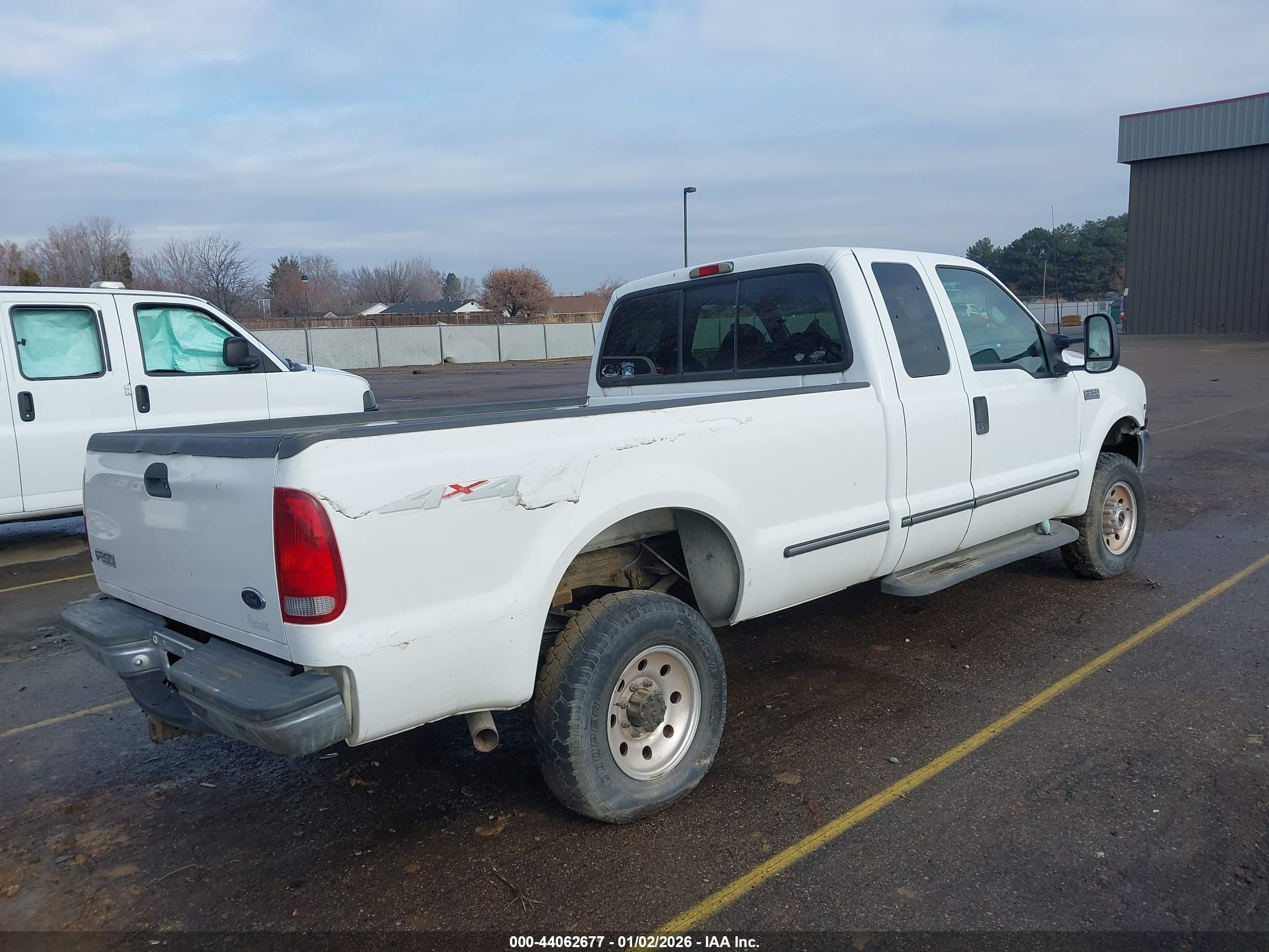 FORD F-250 image 4