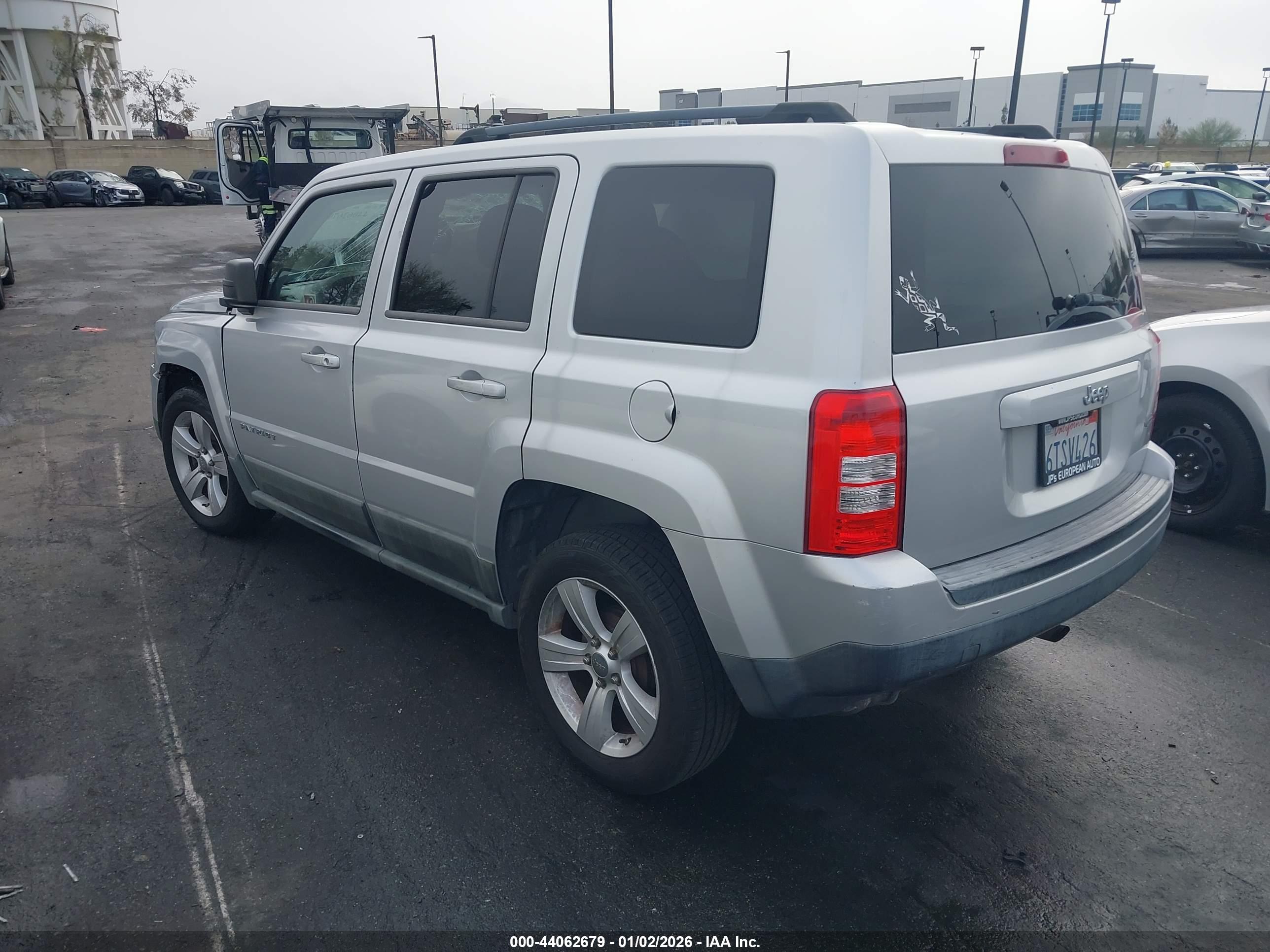 JEEP PATRIOT image 3