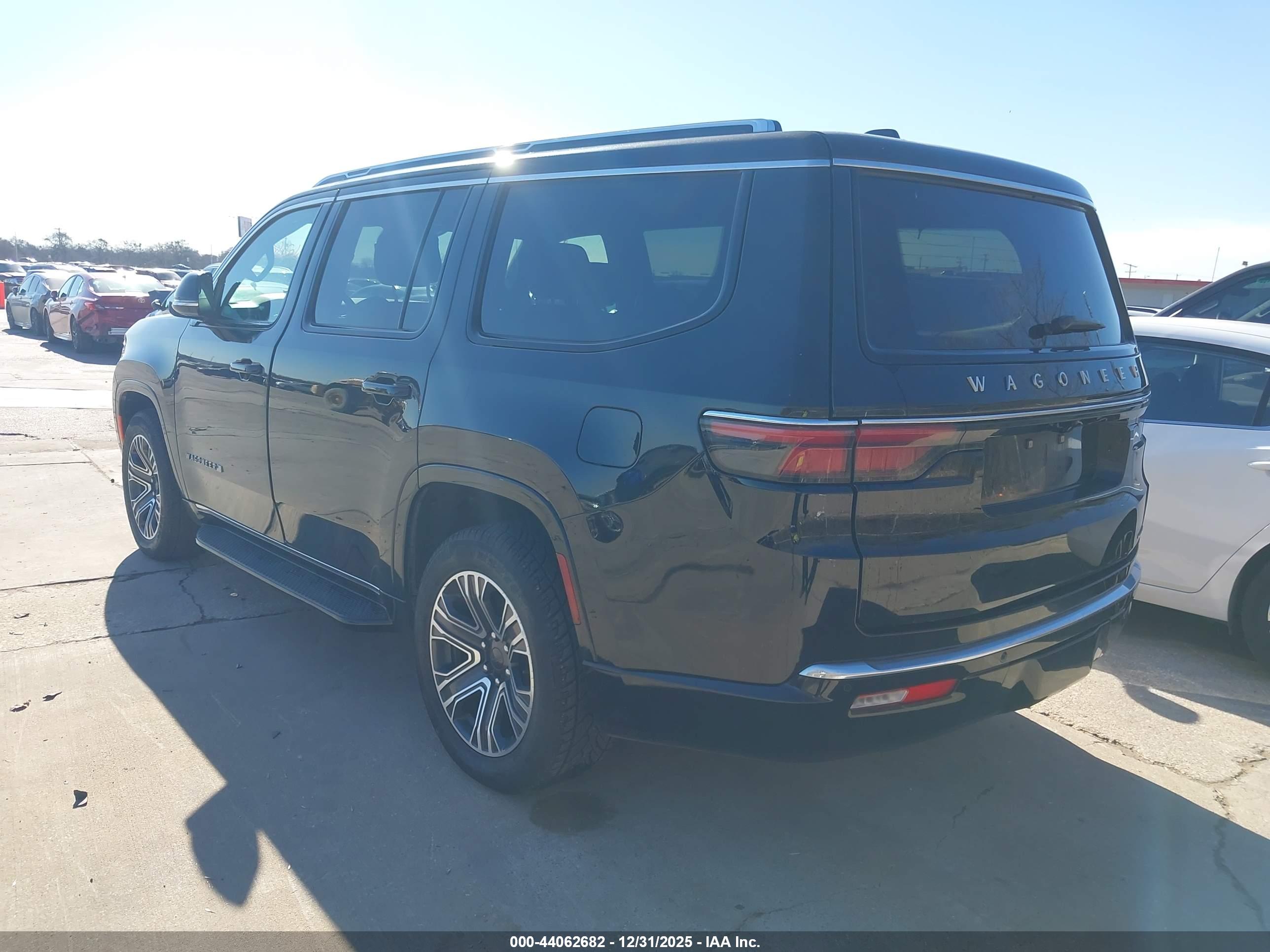 JEEP WAGONEER image 3