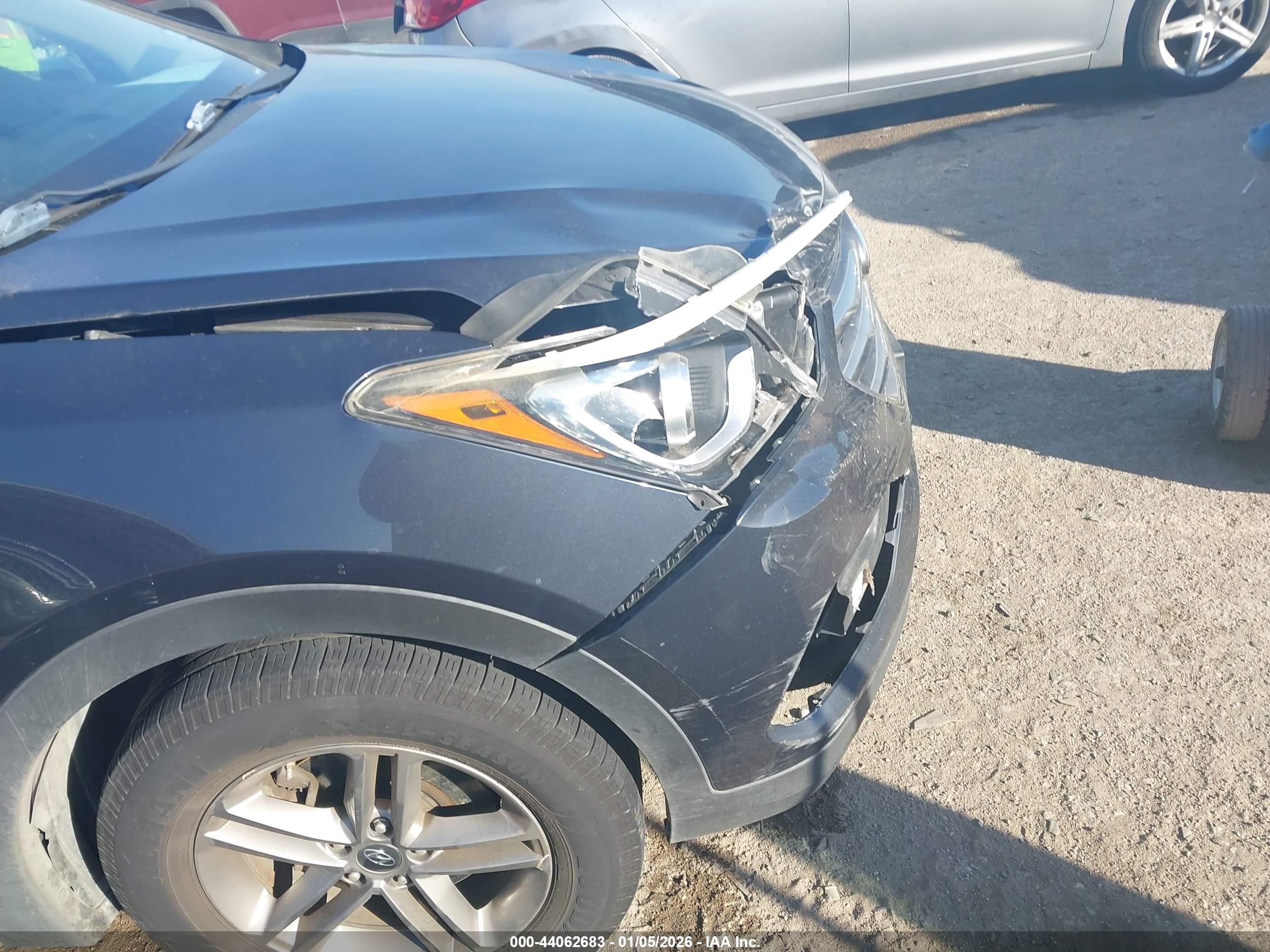 HYUNDAI SANTA image 6