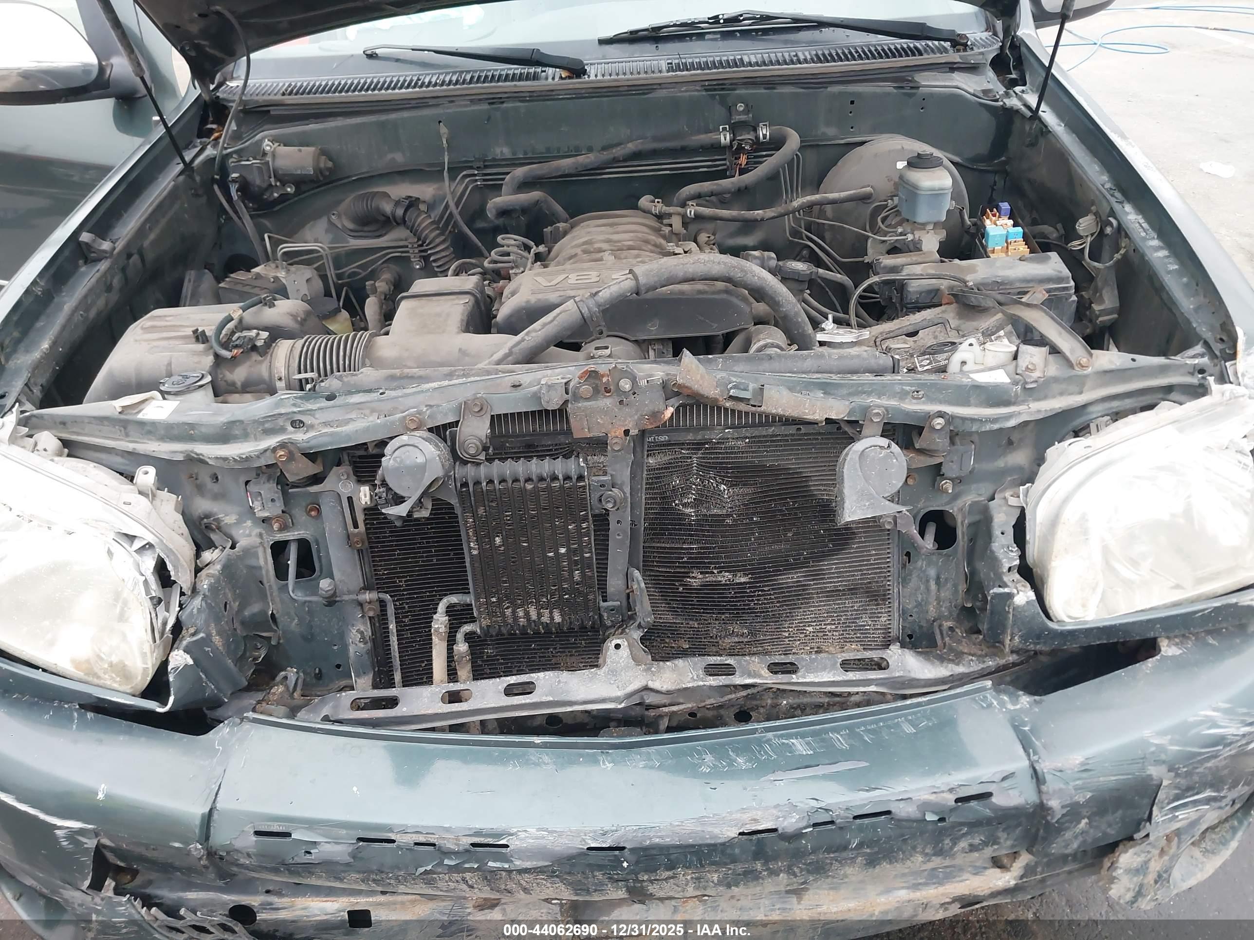 TOYOTA TUNDRA image 10