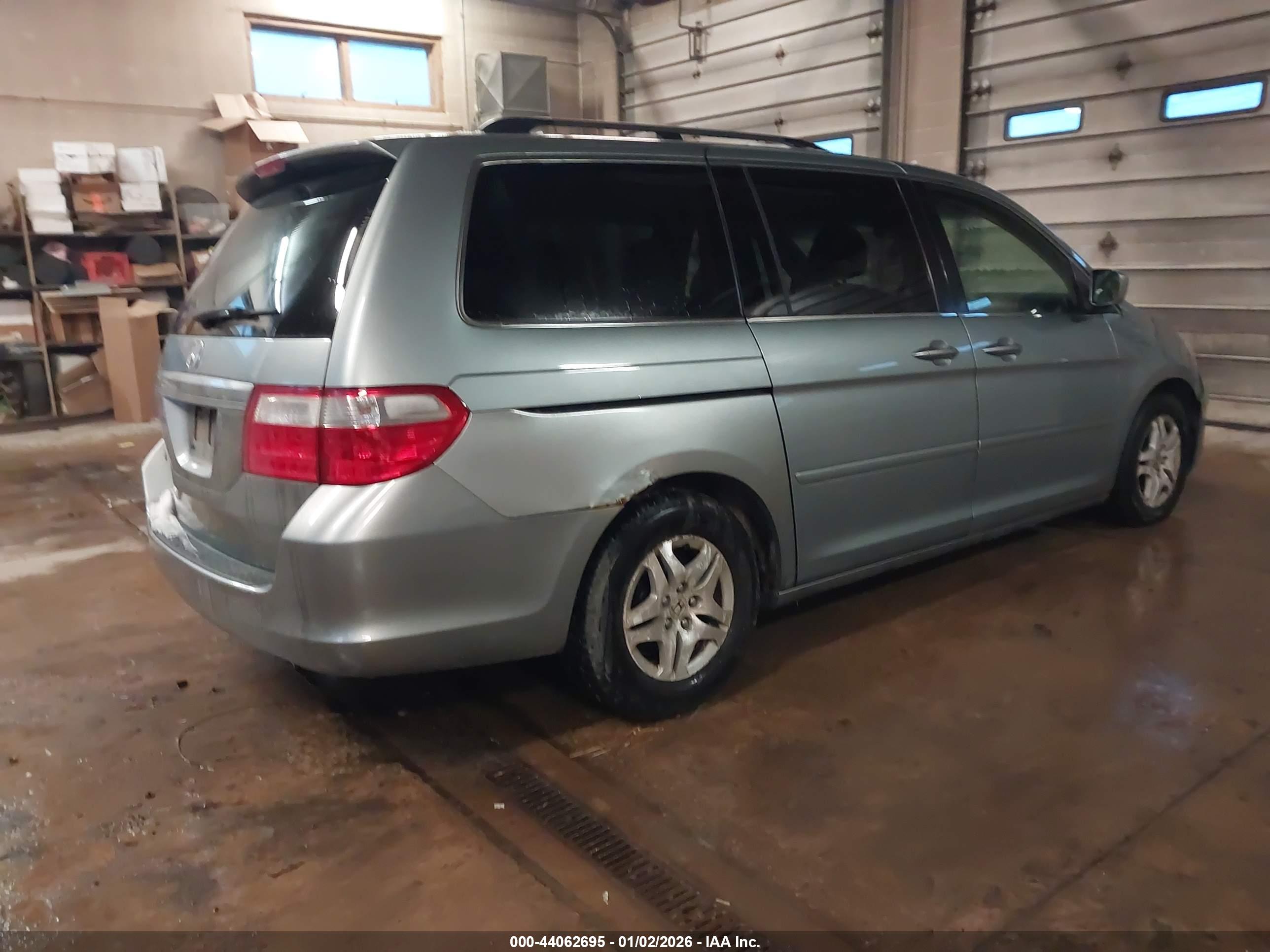 HONDA ODYSSEY image 4