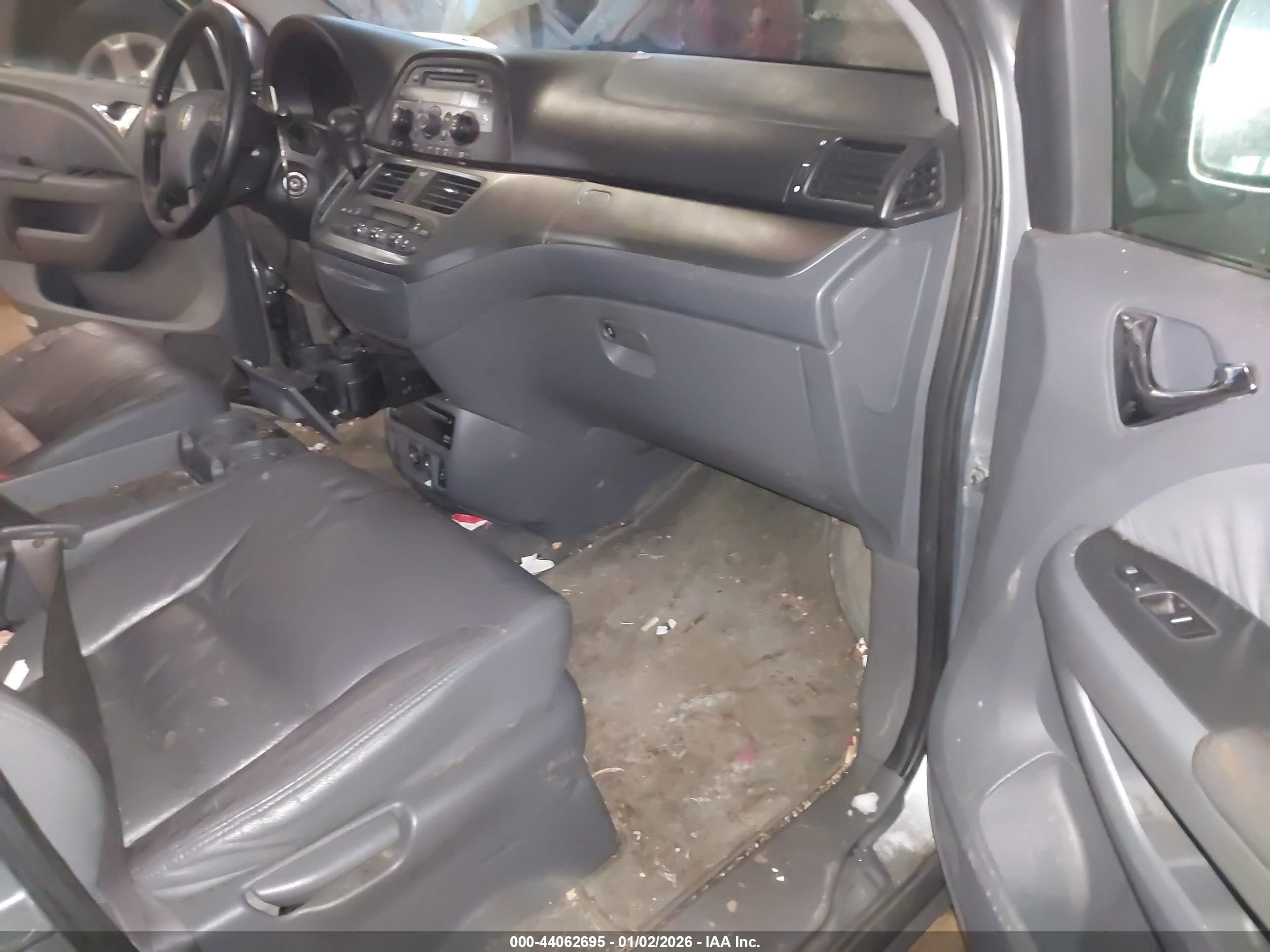 HONDA ODYSSEY image 5