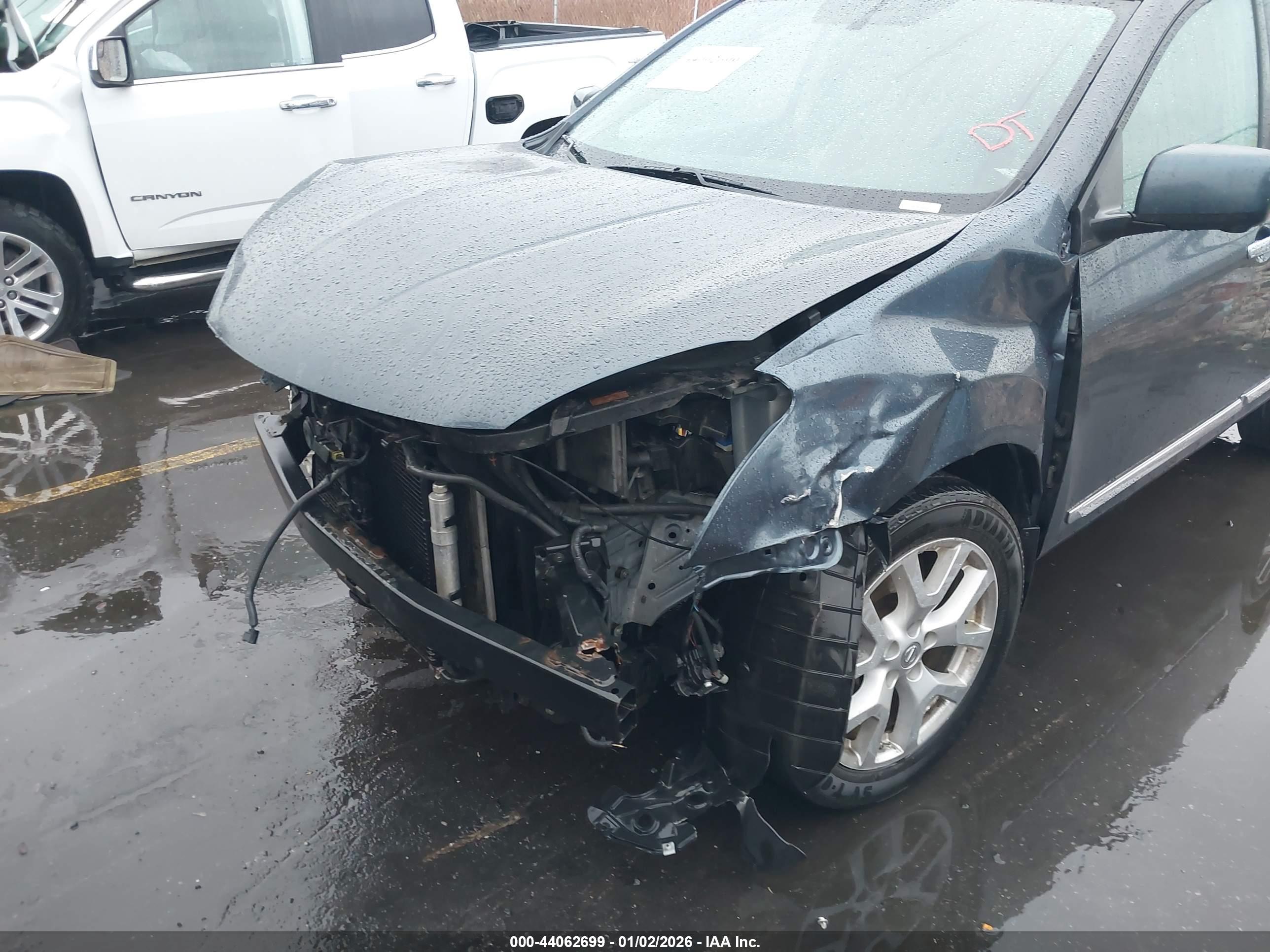 NISSAN ROGUE image 6