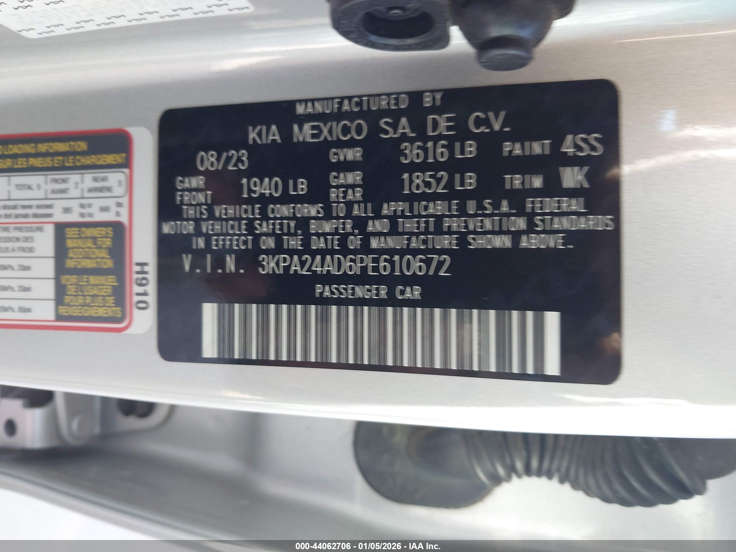 KIA RIO image 9