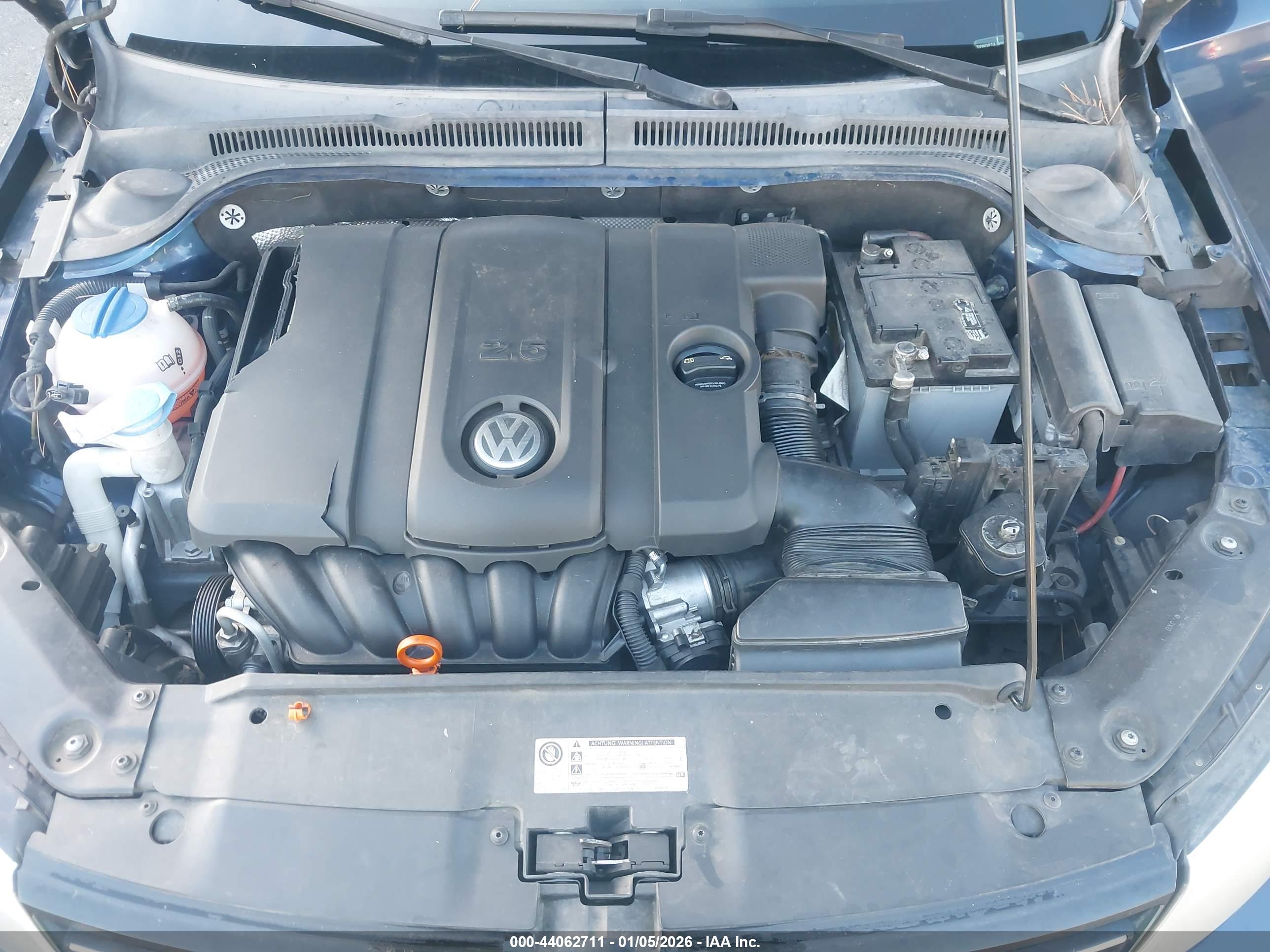VOLKSWAGEN JETTA image 10