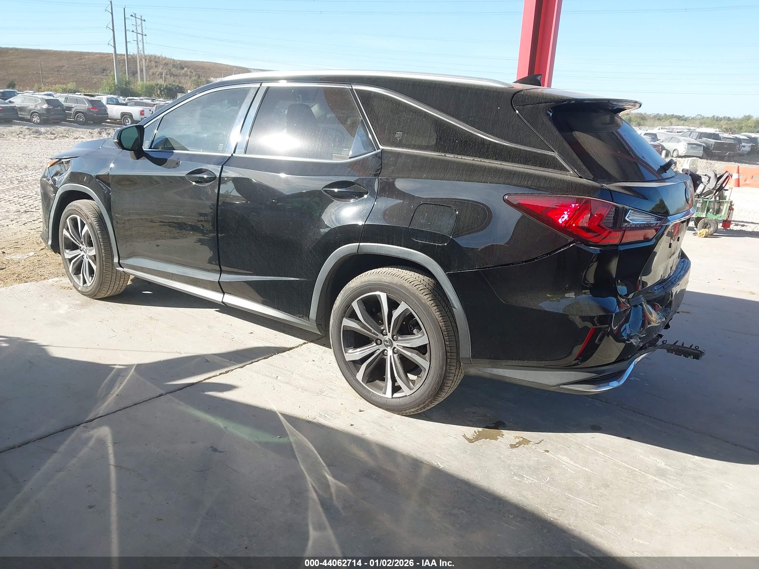 LEXUS RX image 3