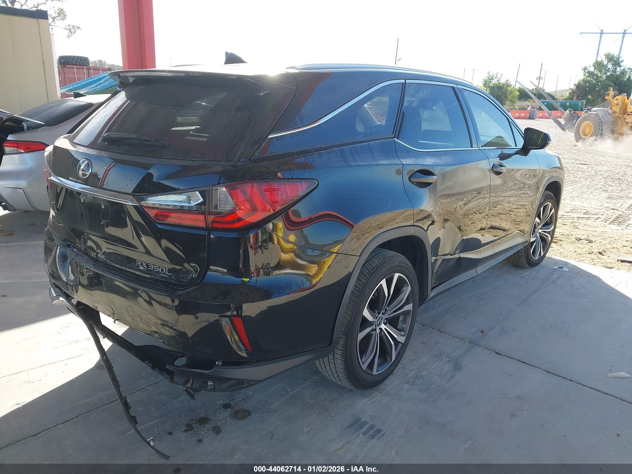 LEXUS RX image 4