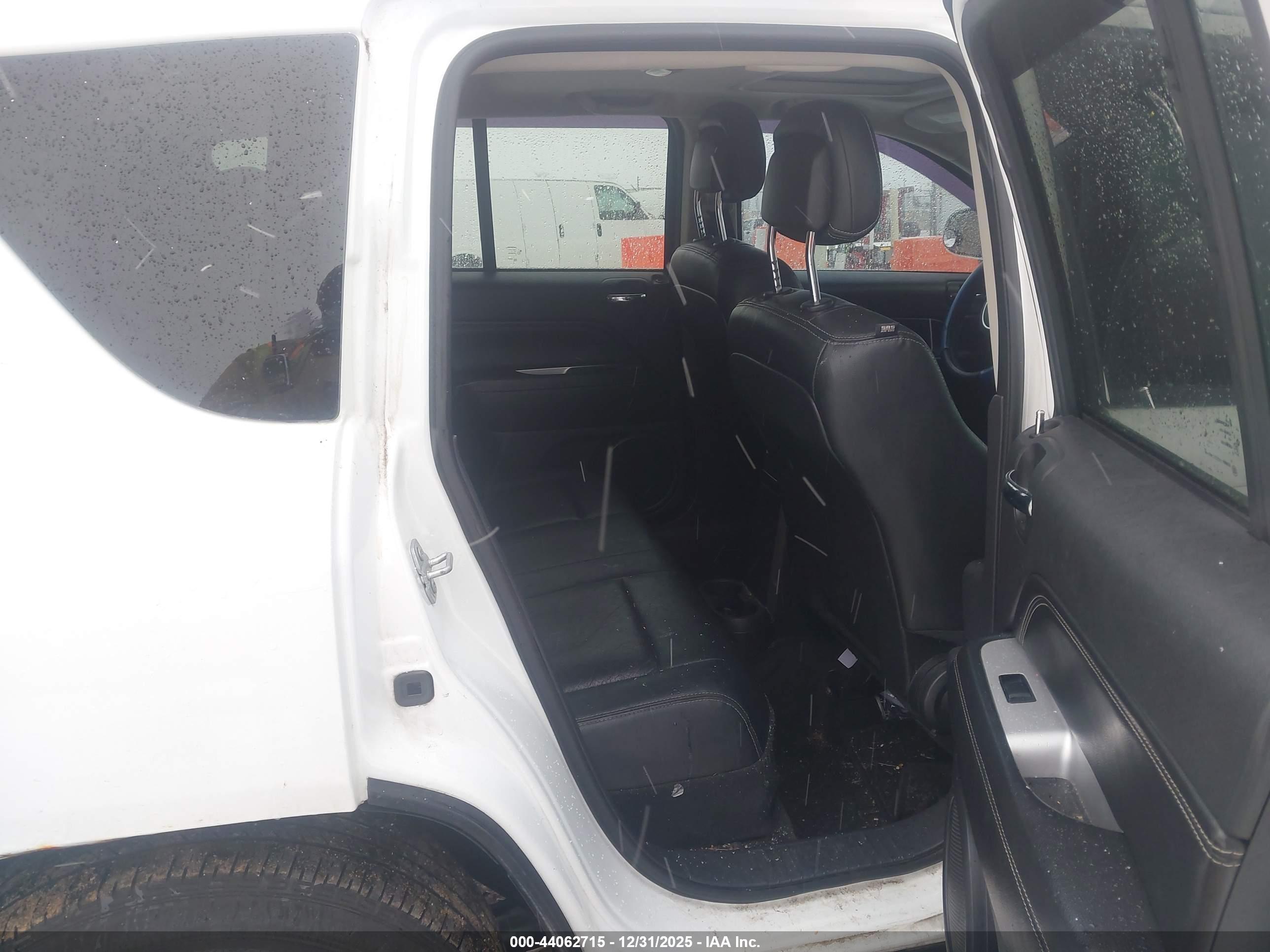 JEEP COMPASS image 8