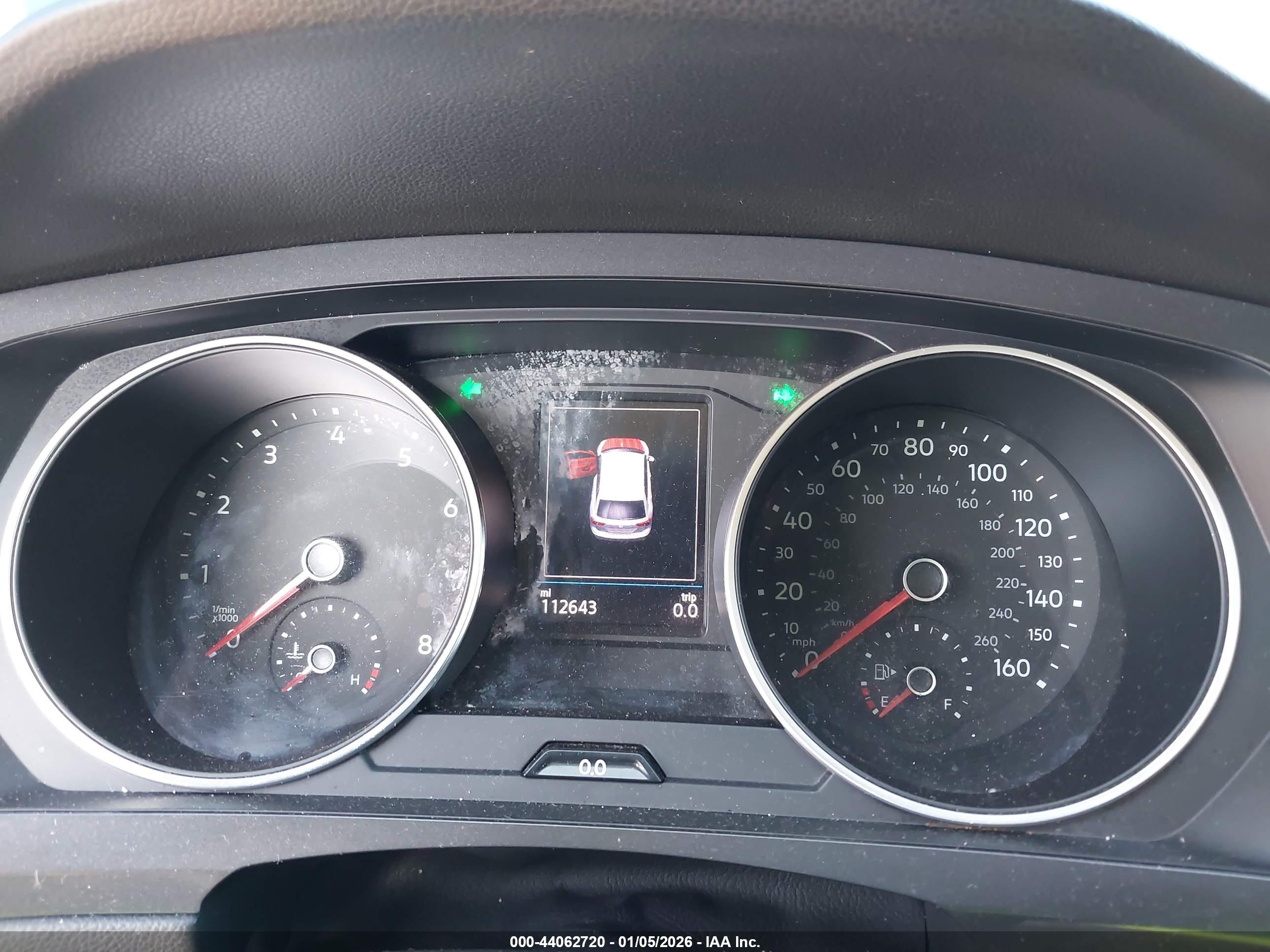 VOLKSWAGEN TIGUAN image 7
