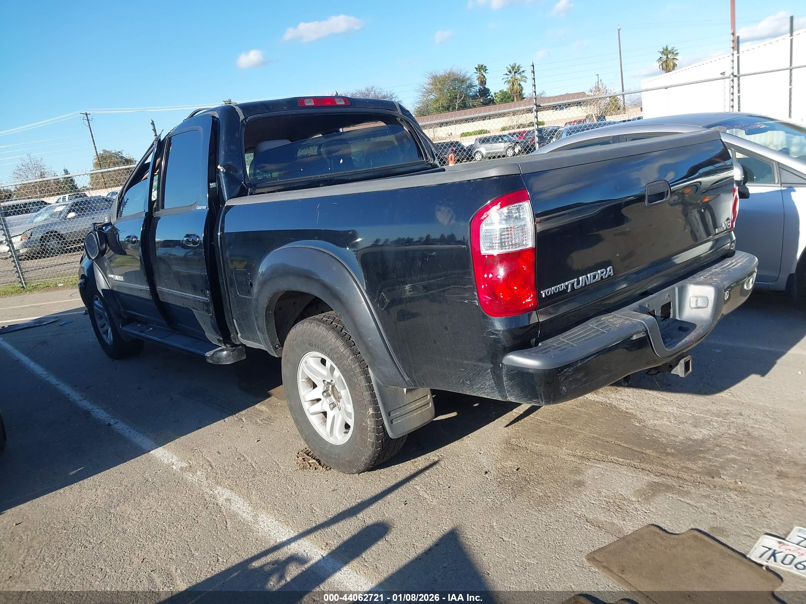 TOYOTA TUNDRA image 3