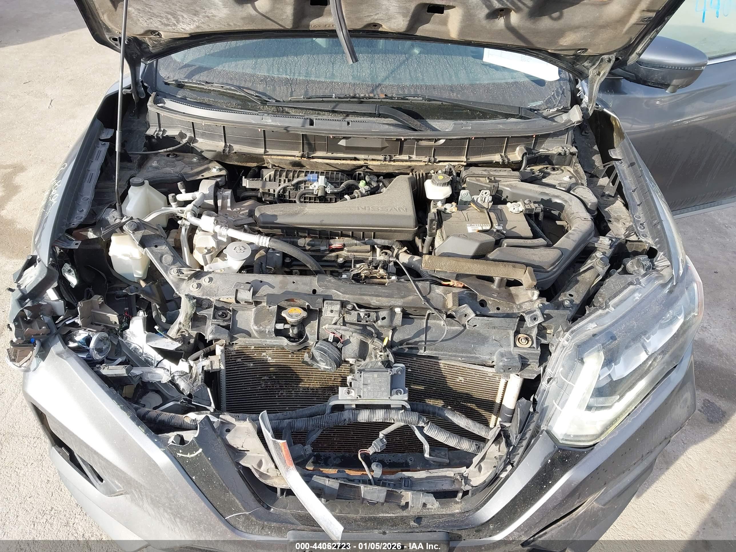 NISSAN ROGUE image 10