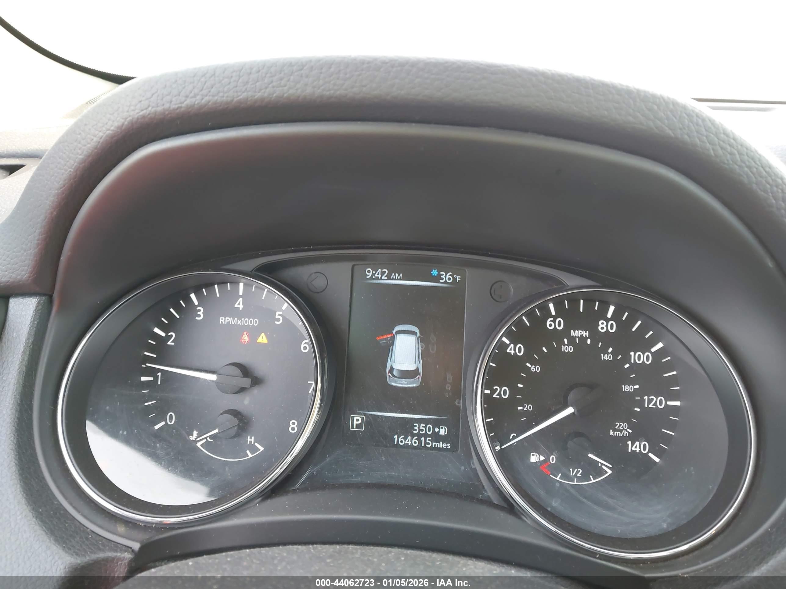 NISSAN ROGUE image 7