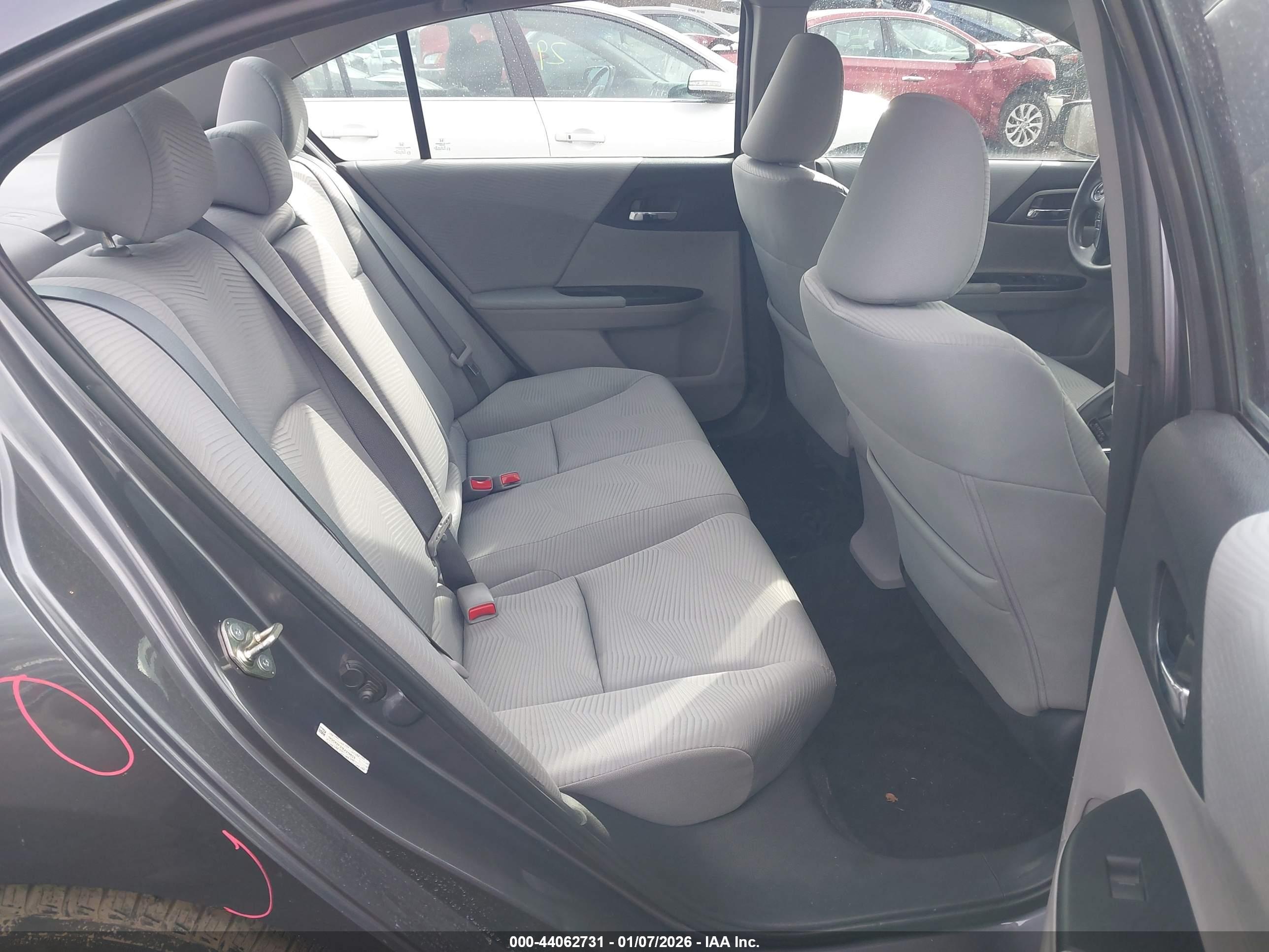 HONDA ACCORD image 8