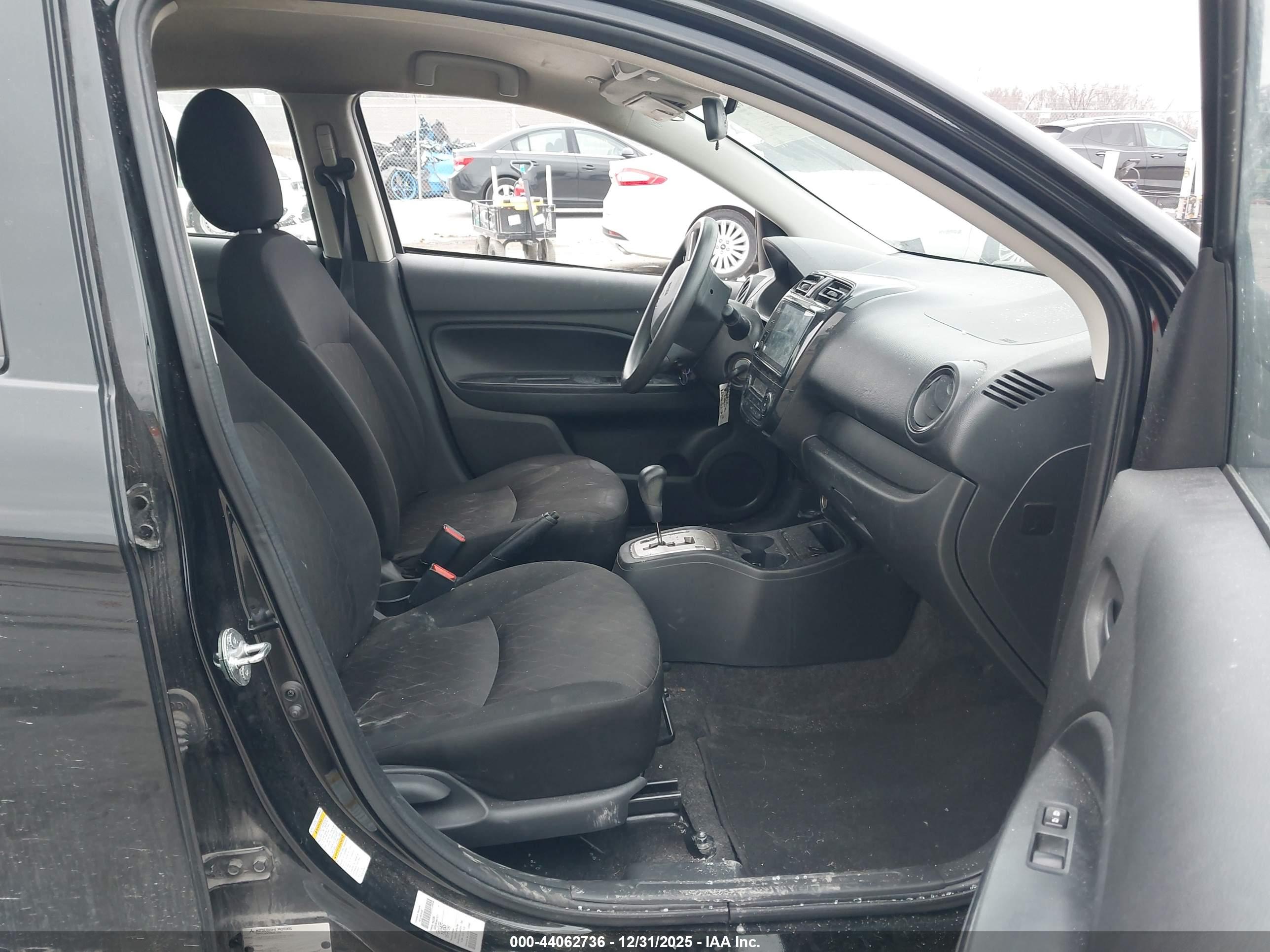 MITSUBISHI MIRAGE image 5