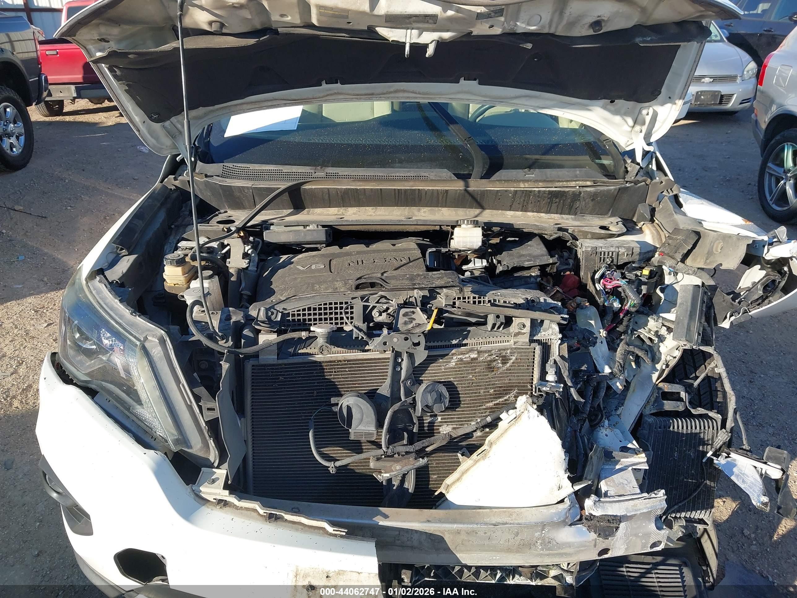 NISSAN PATHFINDER image 10